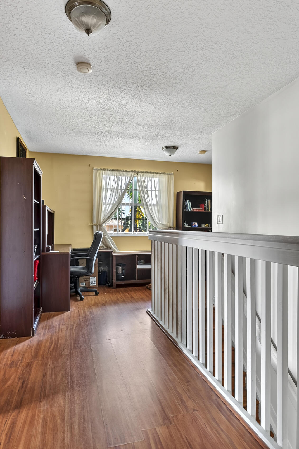 10334 SW 164th, Miami FL 33196
