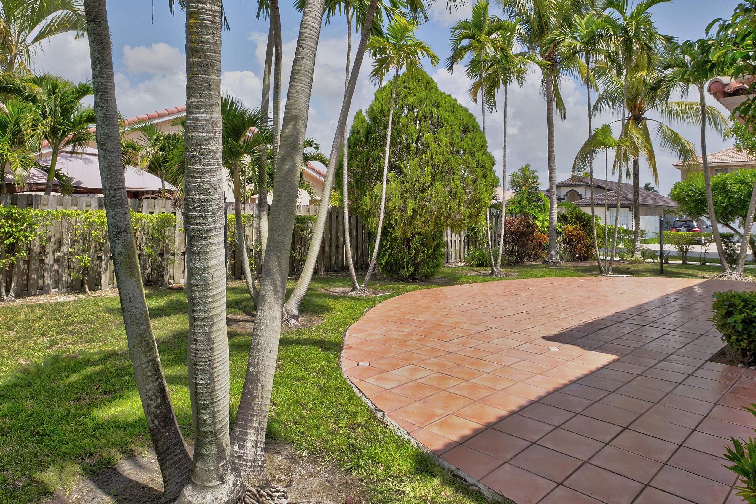 10334 SW 164th, Miami FL 33196