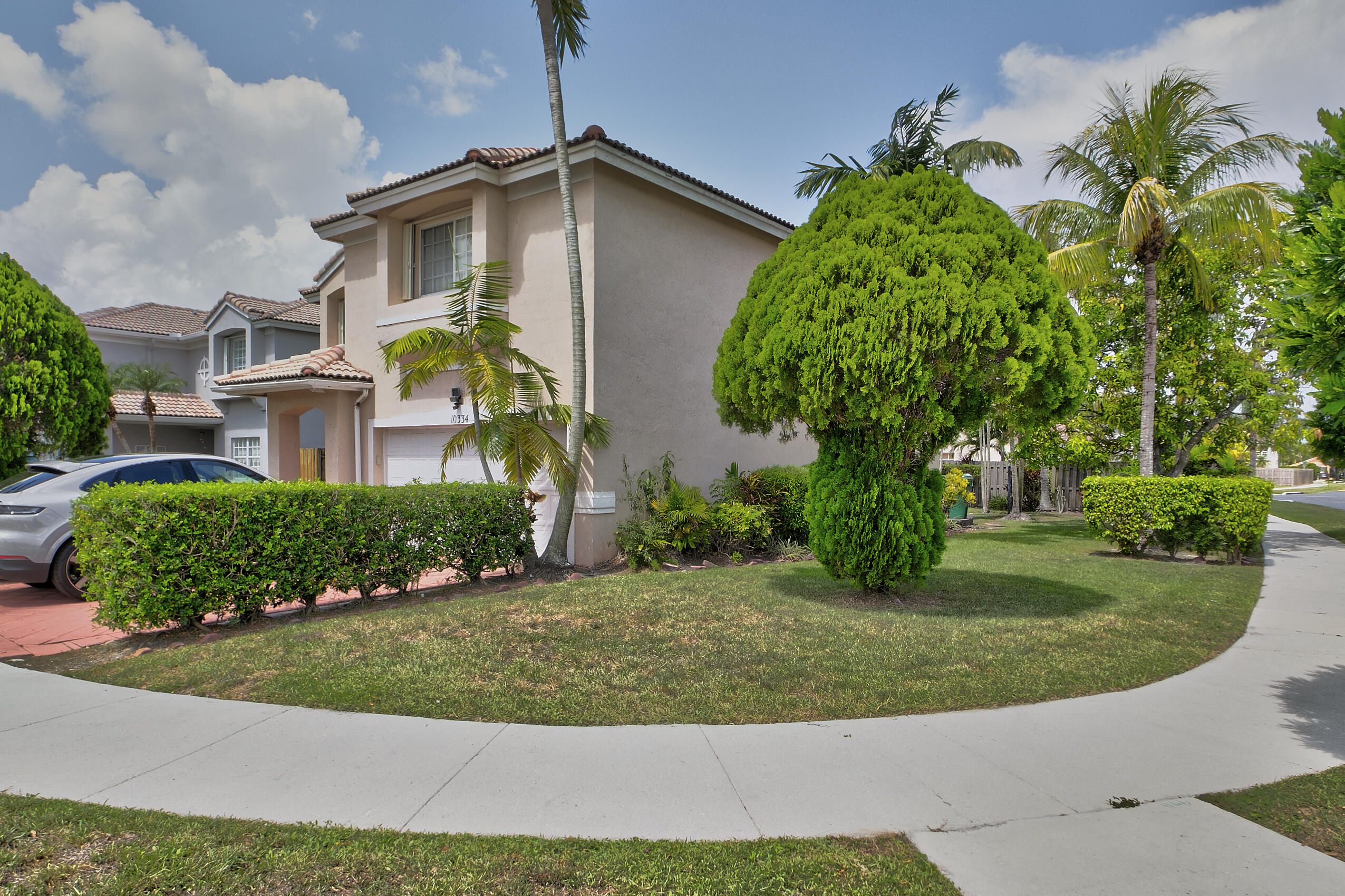 10334 SW 164th, Miami FL 33196