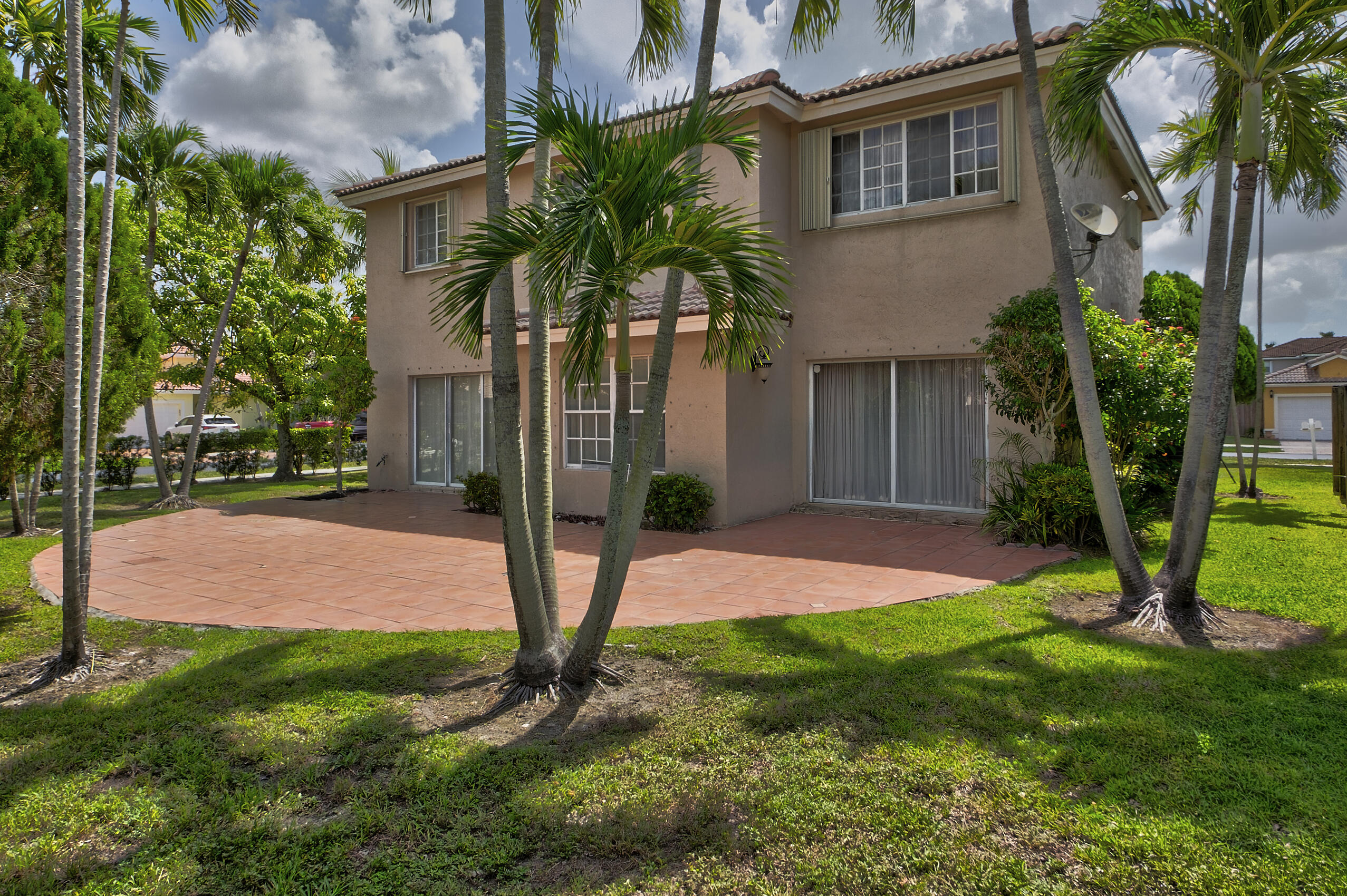 10334 SW 164th, Miami FL 33196
