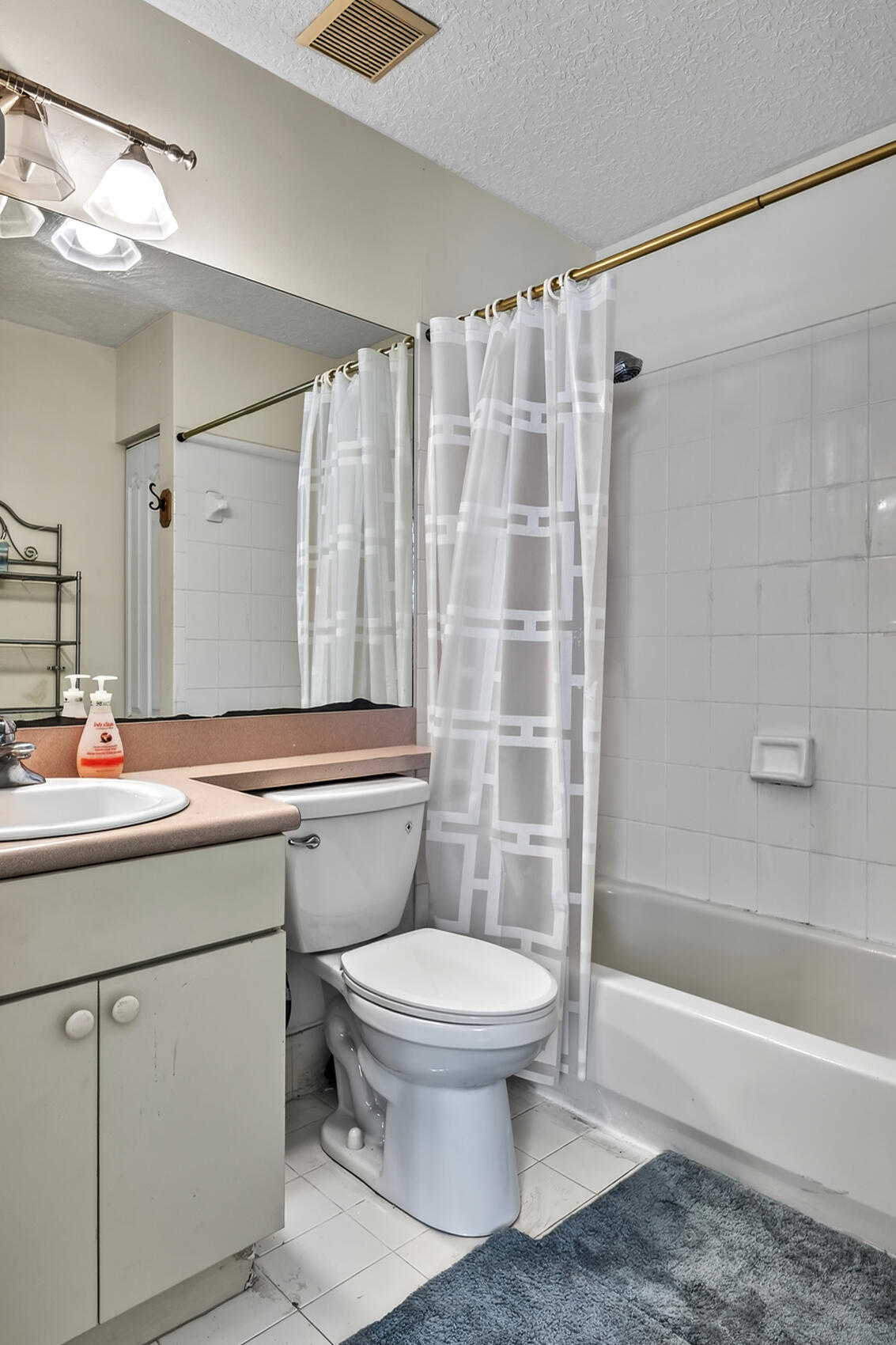 10334 SW 164th, Miami FL 33196