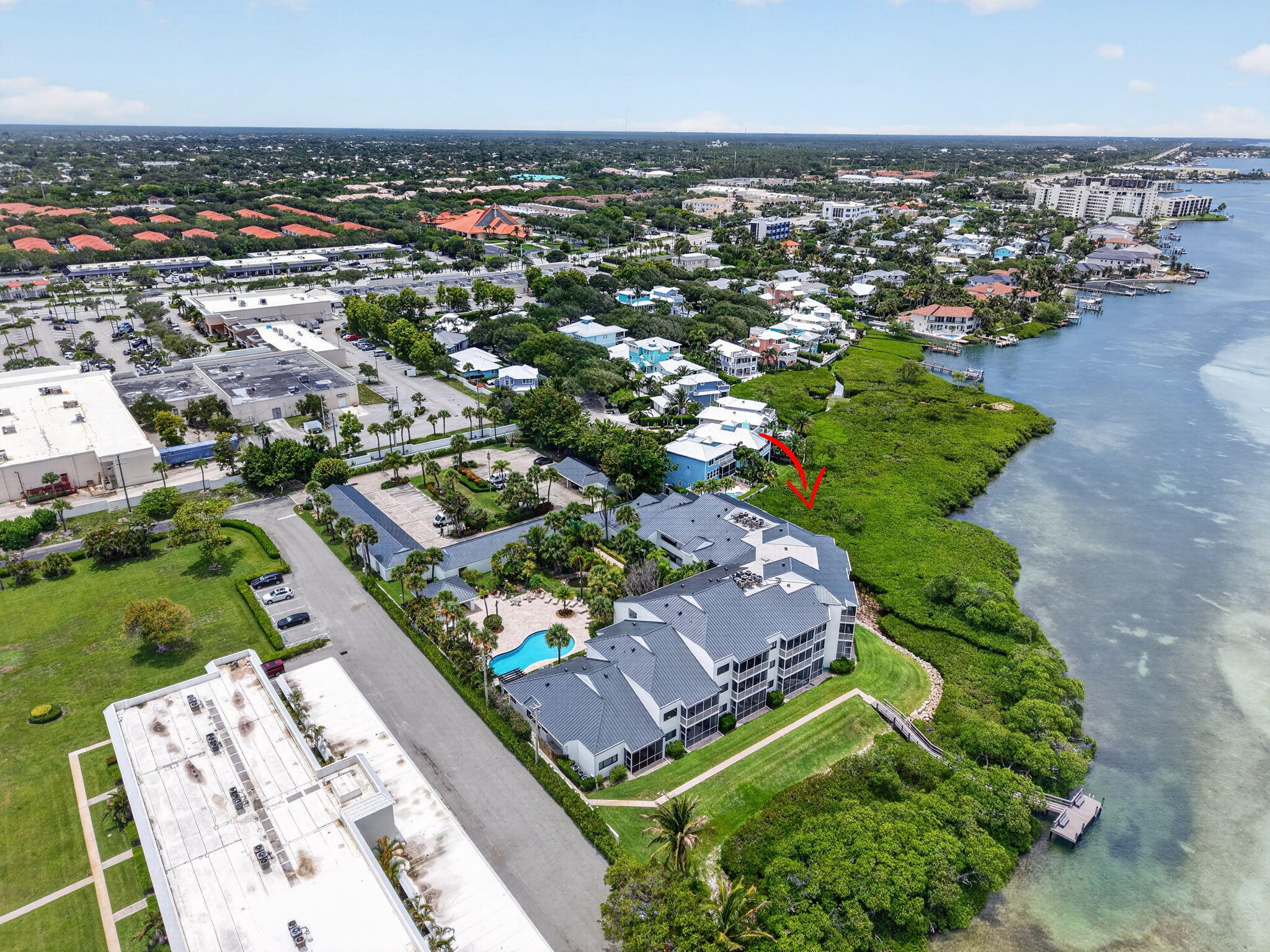 200 Waterway #104, Tequesta FL 33469