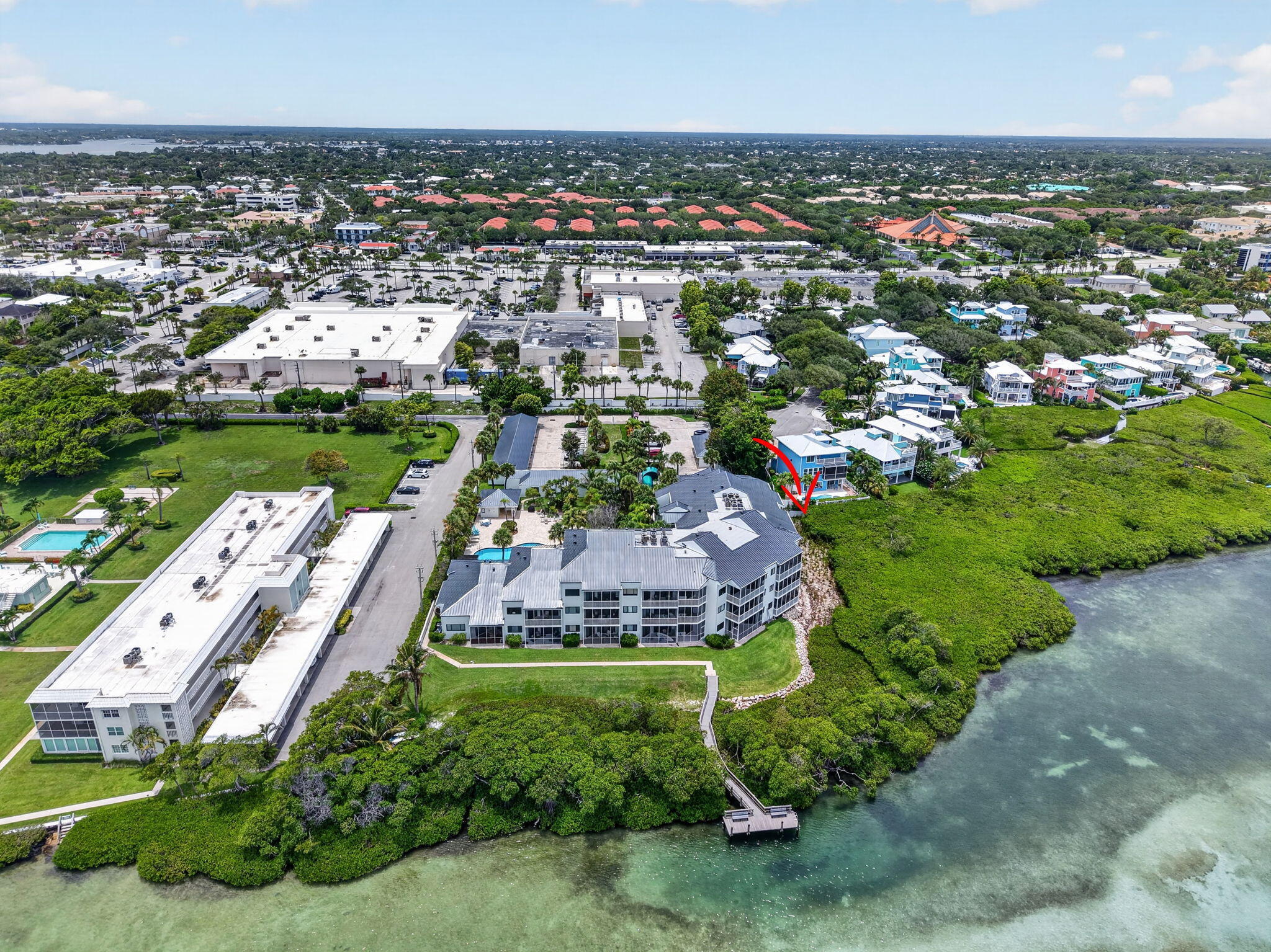 200 Waterway #104, Tequesta FL 33469