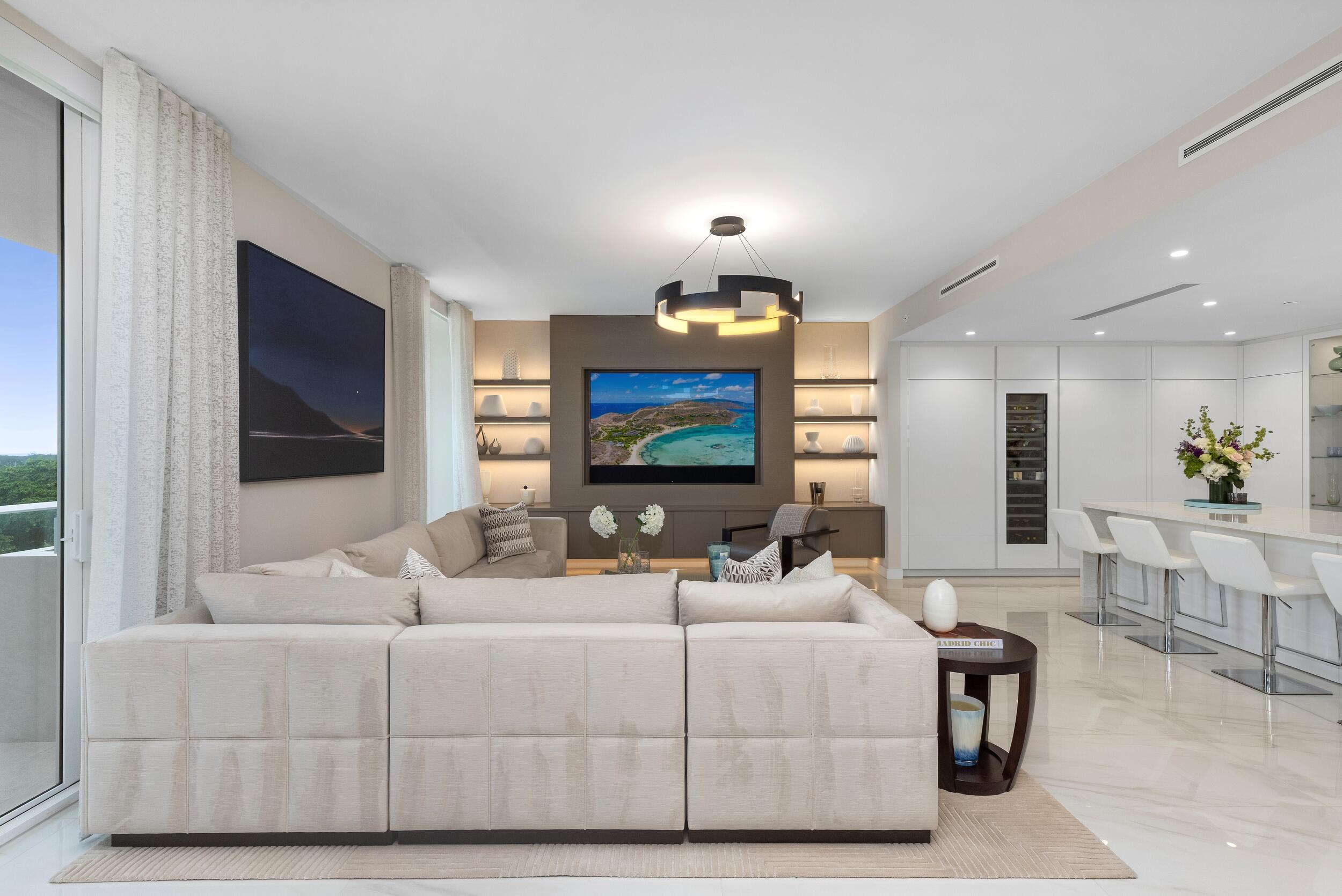 210 SE Mizner #703, Boca Raton FL 33432