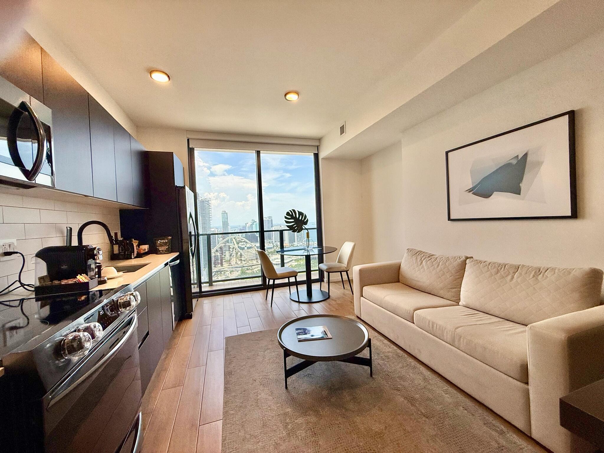 398 NE 5th #3907, Miami FL 33132