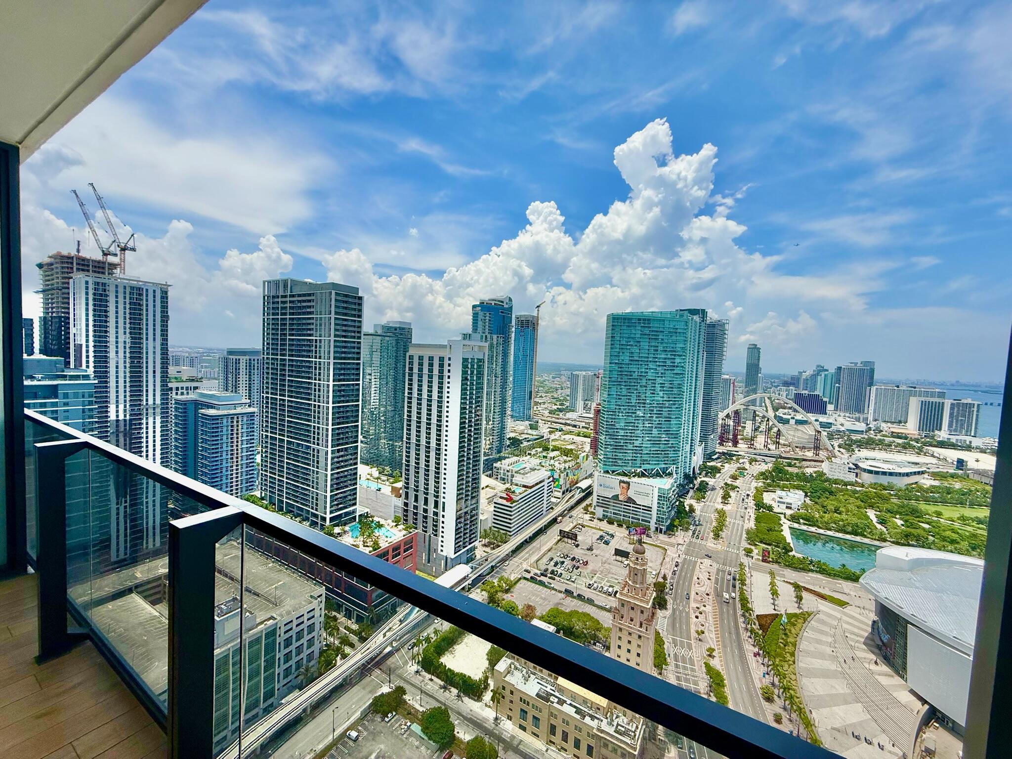 398 NE 5th #3907, Miami FL 33132
