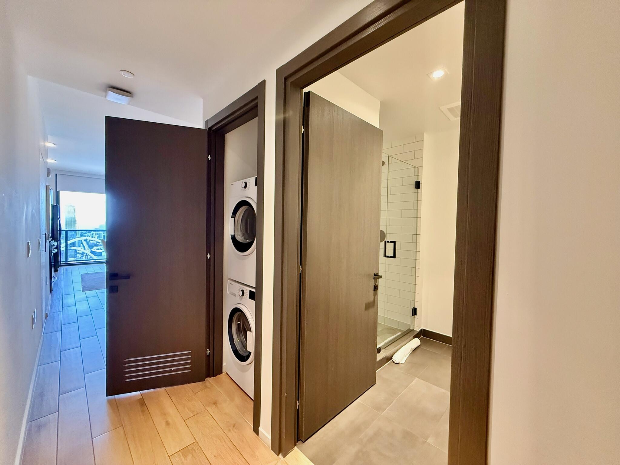 398 NE 5th #3907, Miami FL 33132