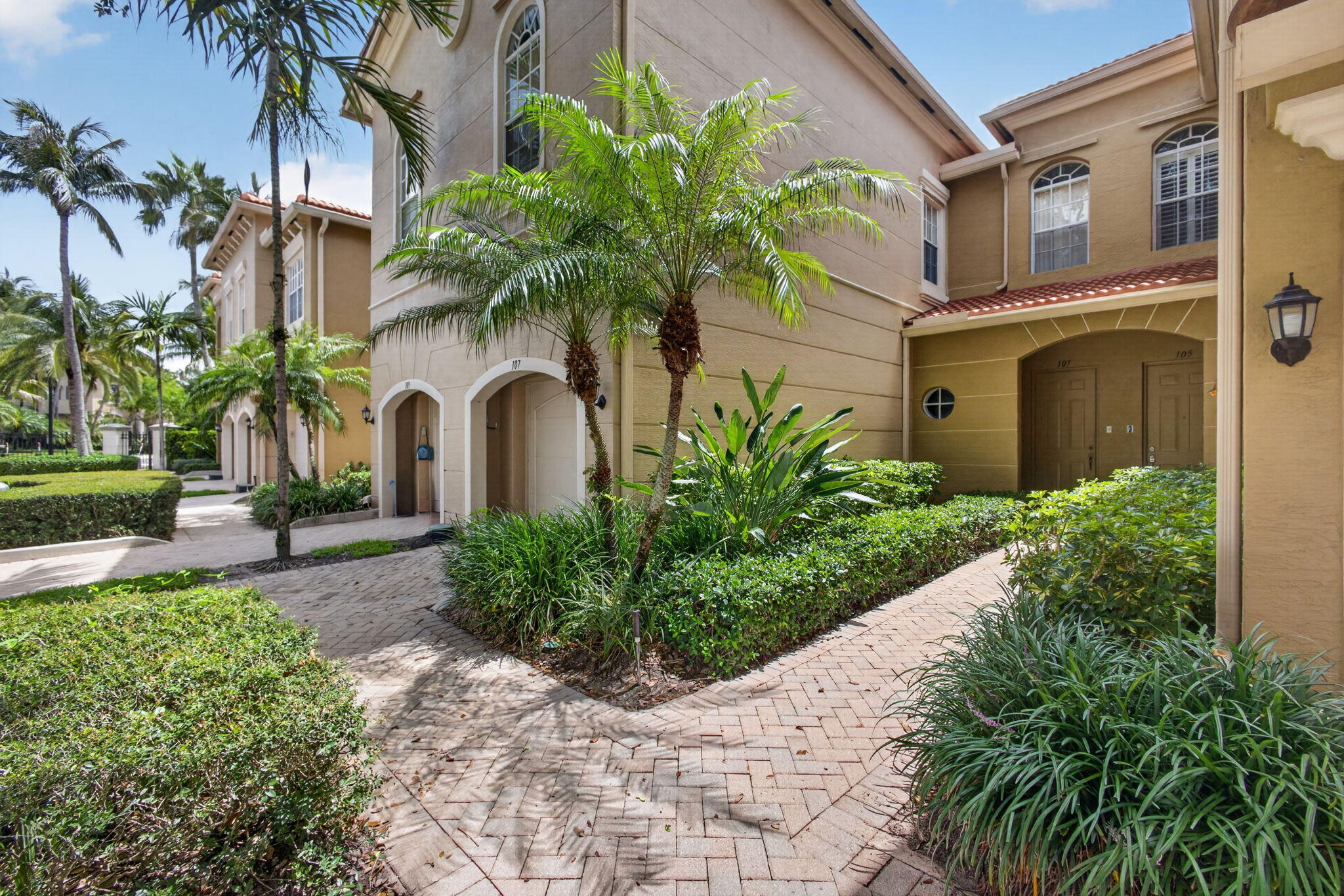 4991 Bonsai #107, Palm Beach Gardens FL 33418