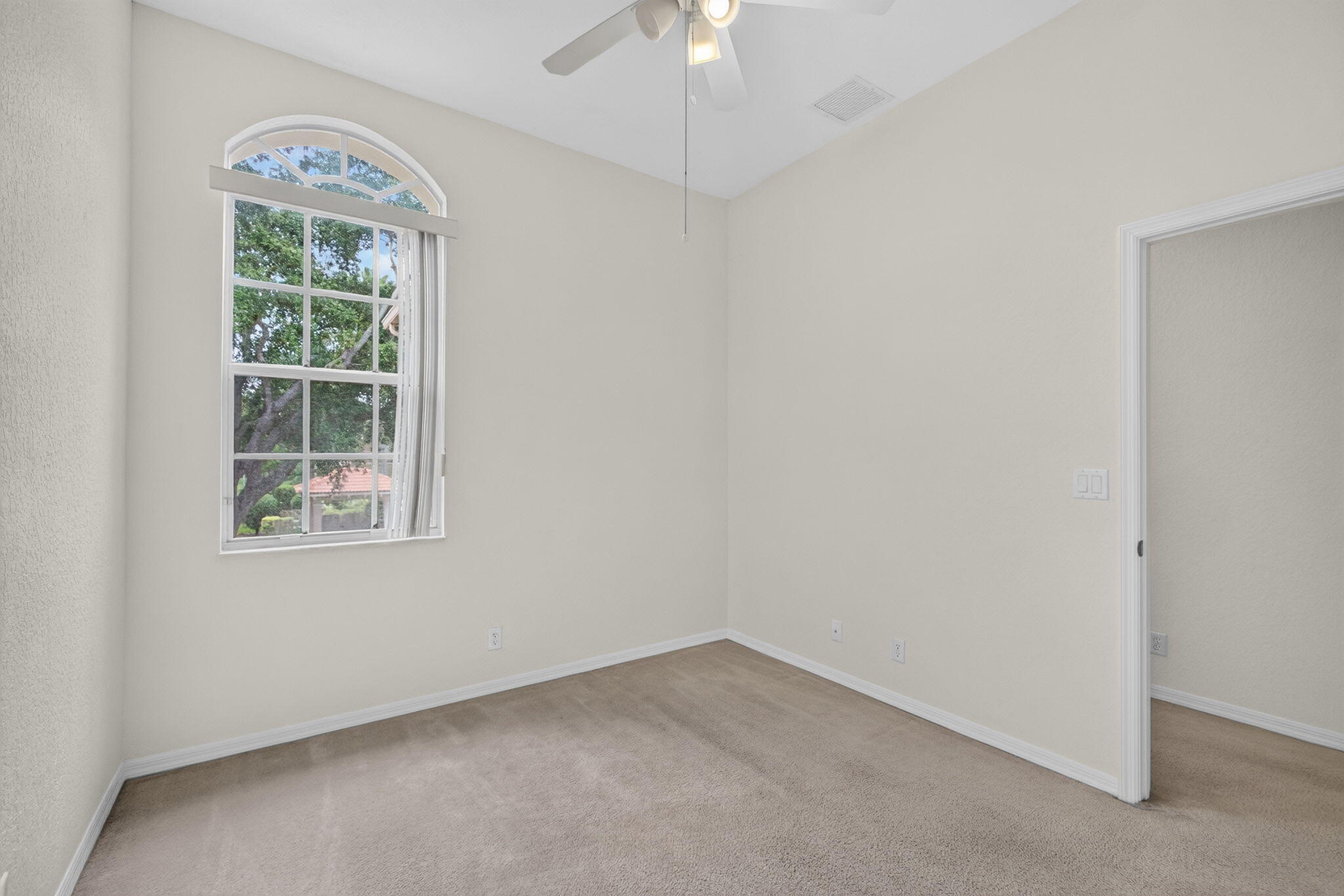 4991 Bonsai #107, Palm Beach Gardens FL 33418