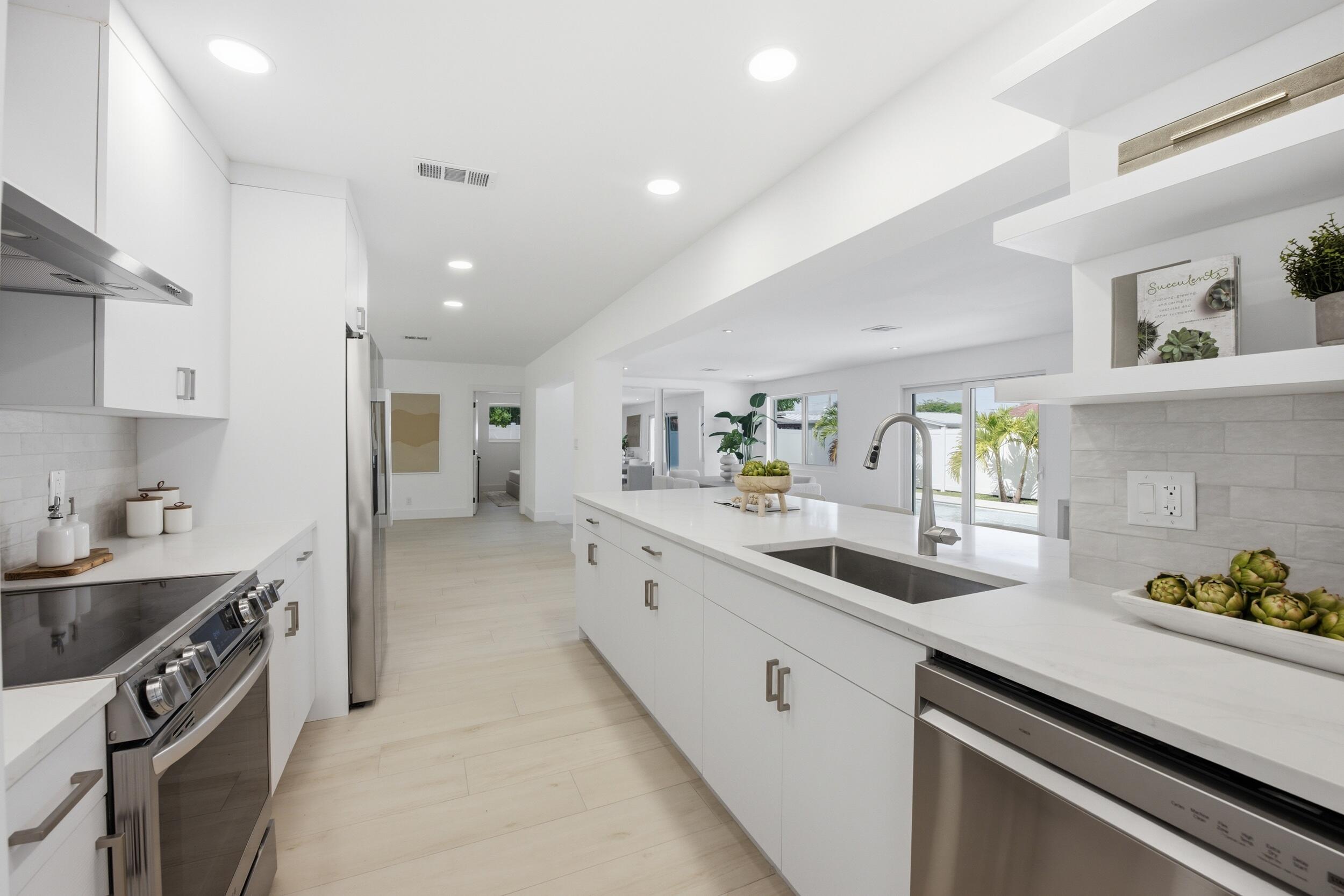 5621 NE 16th, Fort Lauderdale FL 33334