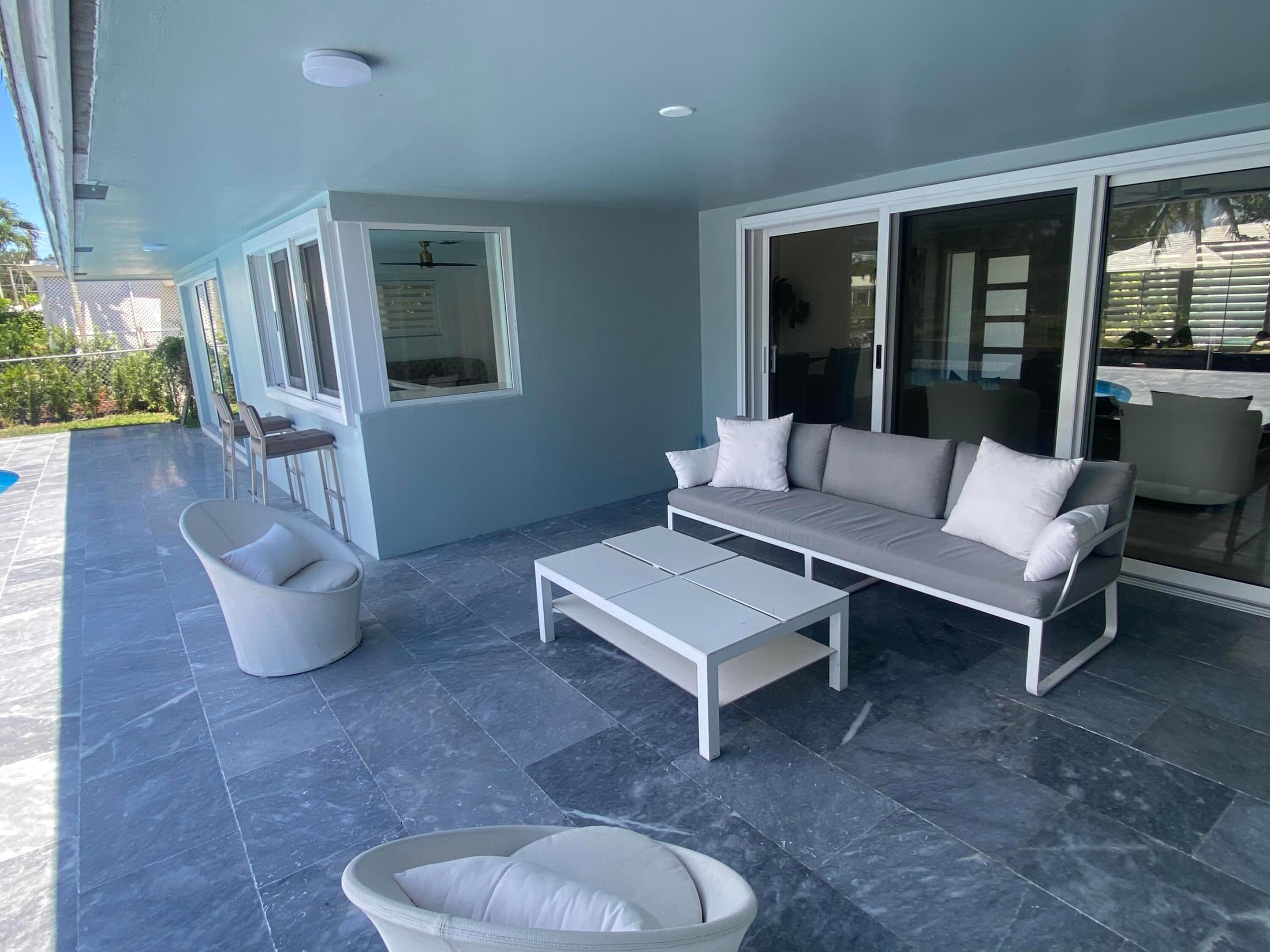 891 SW Hickory, Boca Raton FL 33486