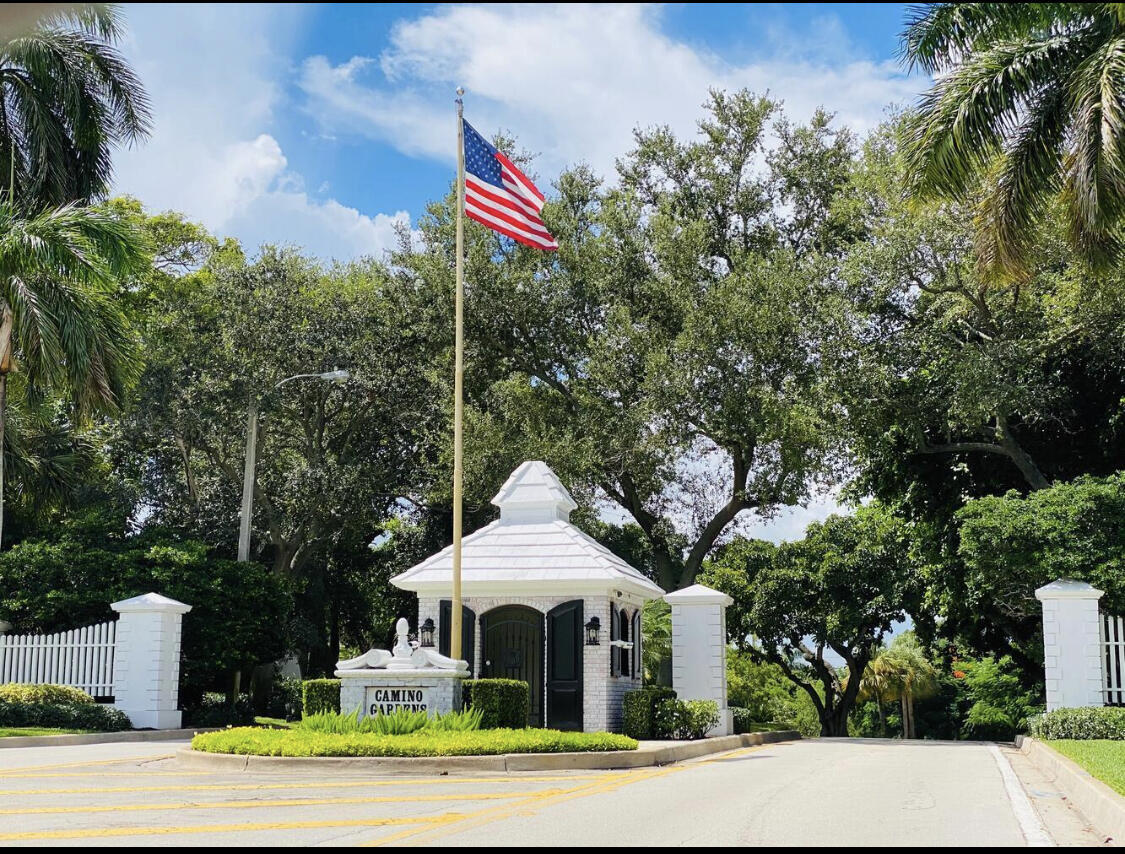891 SW Hickory, Boca Raton FL 33486