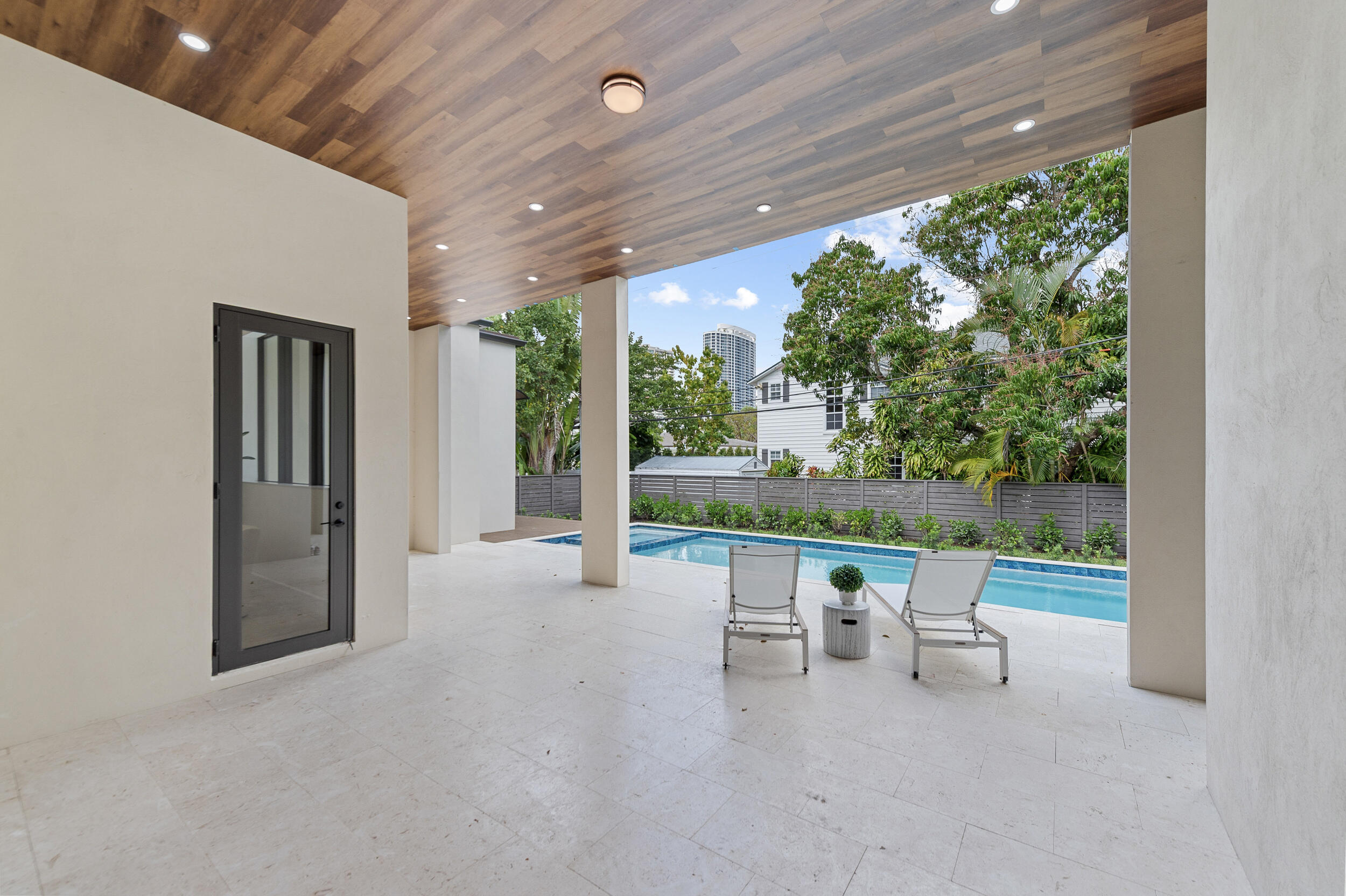 801 SE 6th, Fort Lauderdale FL 33301