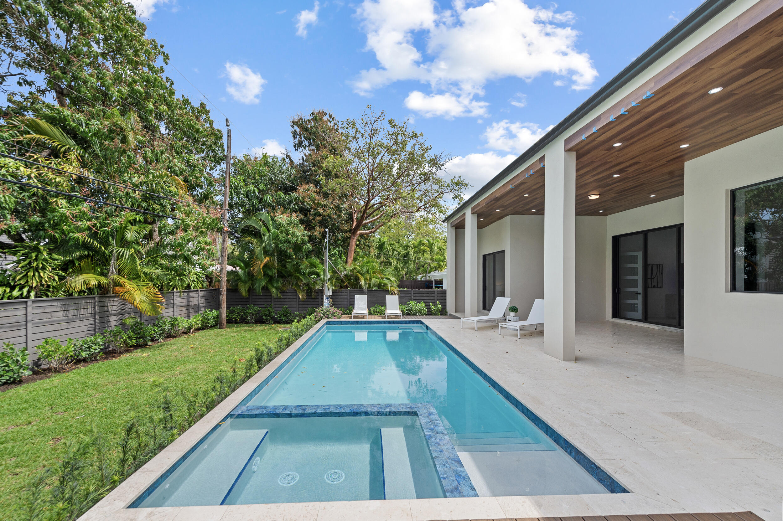 801 SE 6th, Fort Lauderdale FL 33301