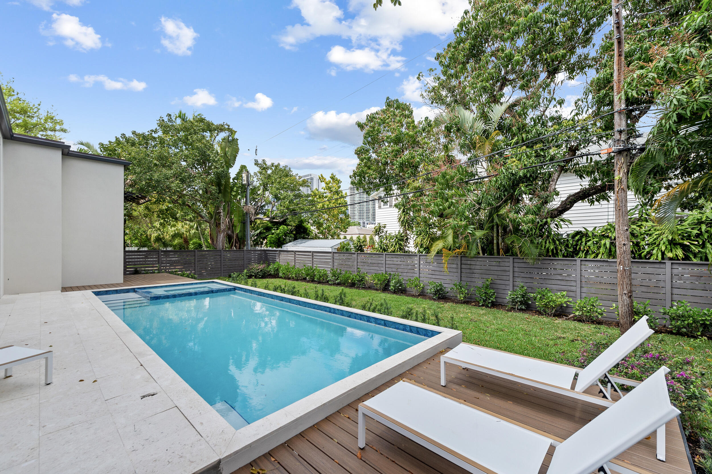 801 SE 6th, Fort Lauderdale FL 33301