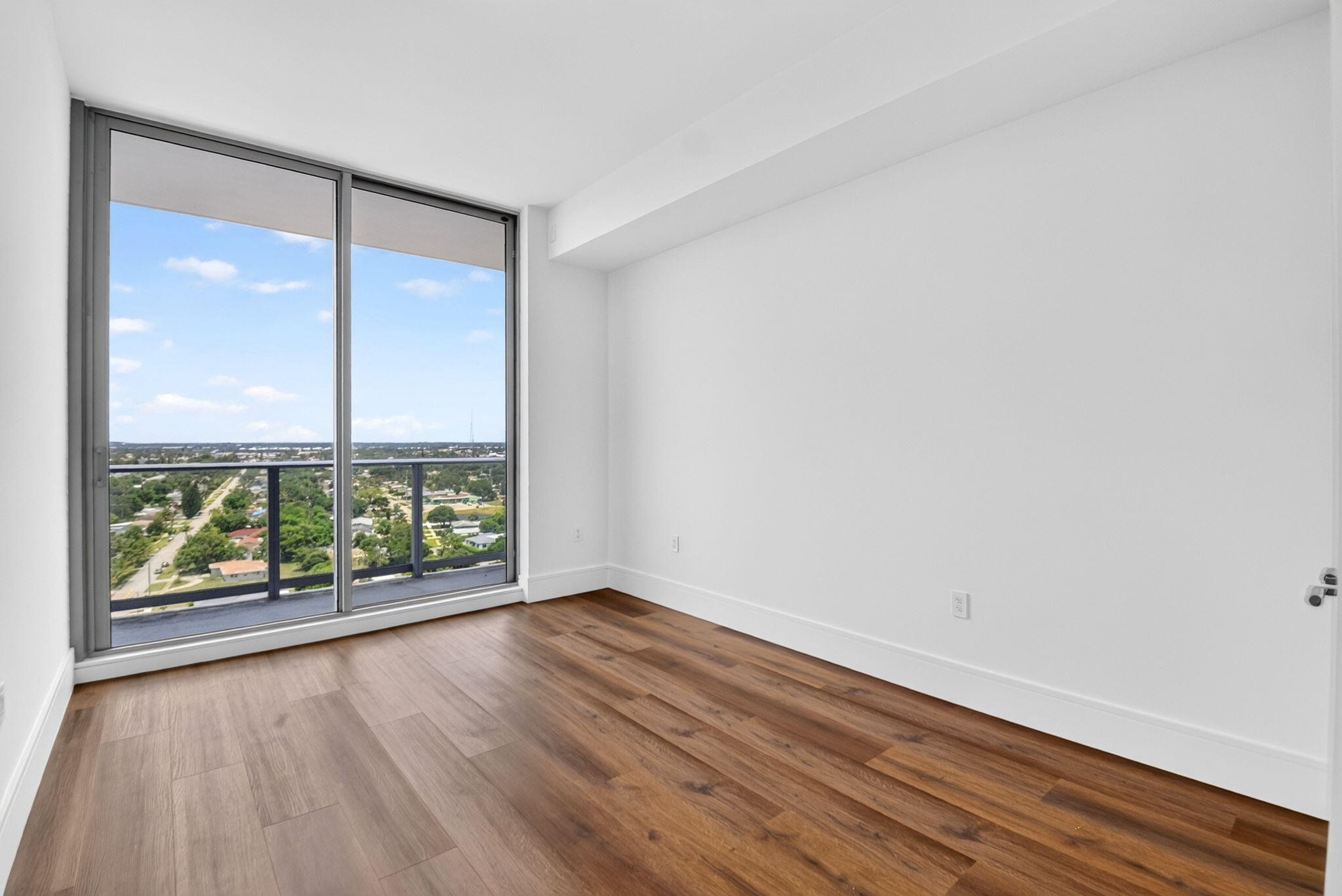 220 Lake Shore #1506, Lake Park FL 33403