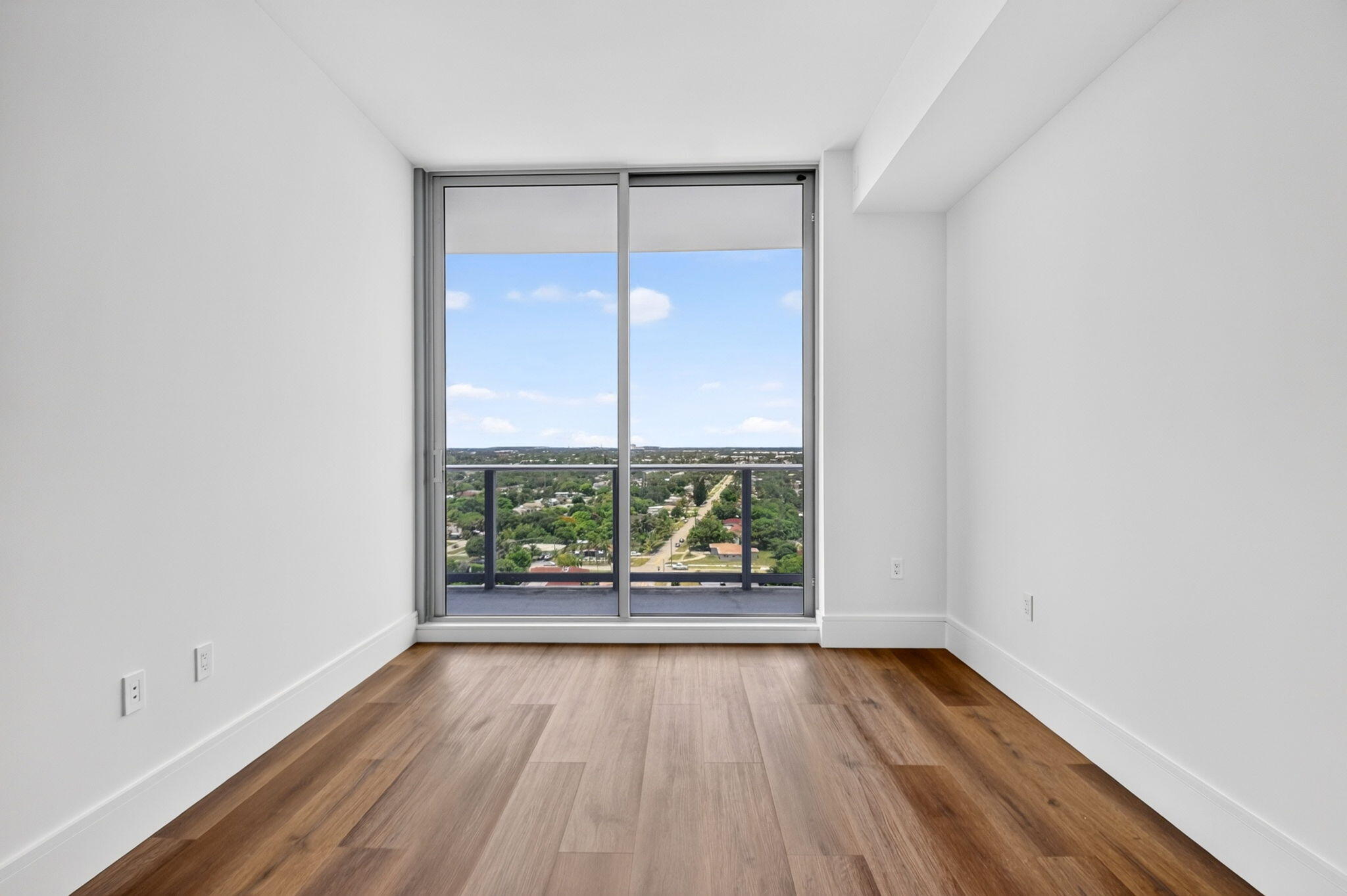 220 Lake Shore #1506, Lake Park FL 33403