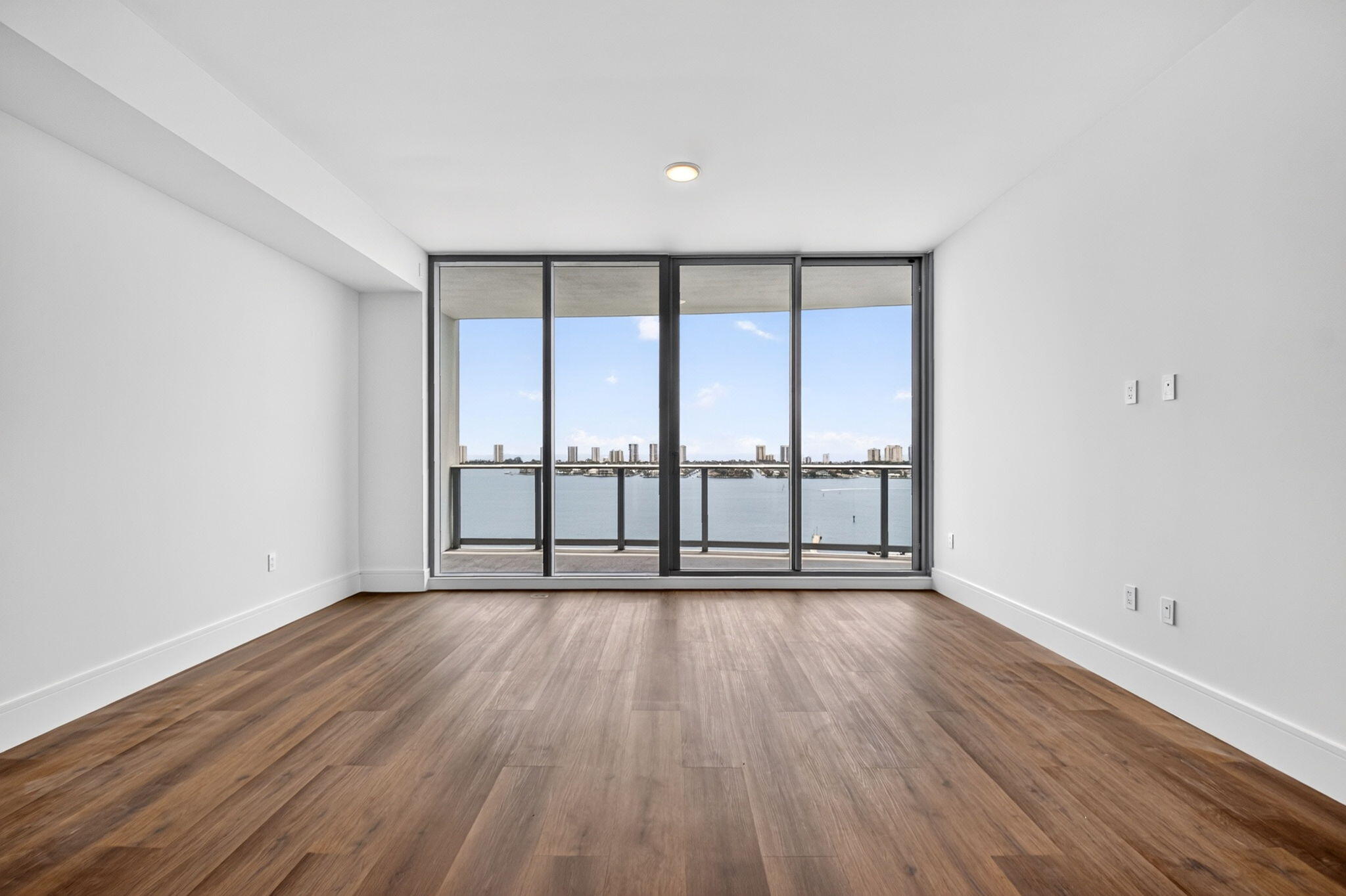 220 Lake Shore #1506, Lake Park FL 33403