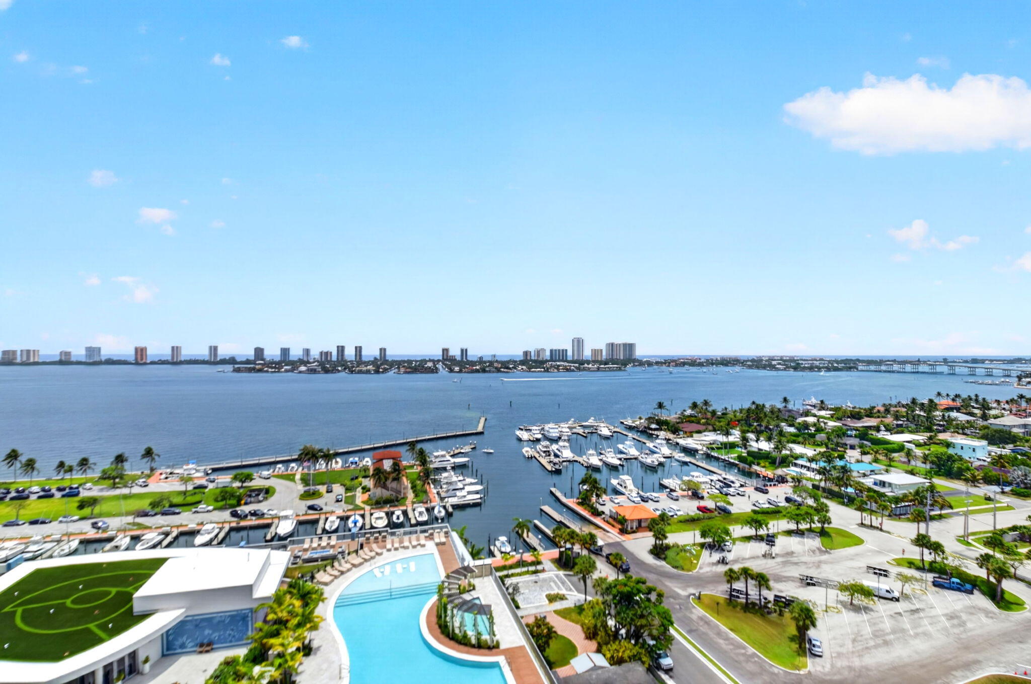 220 Lake Shore #1506, Lake Park FL 33403