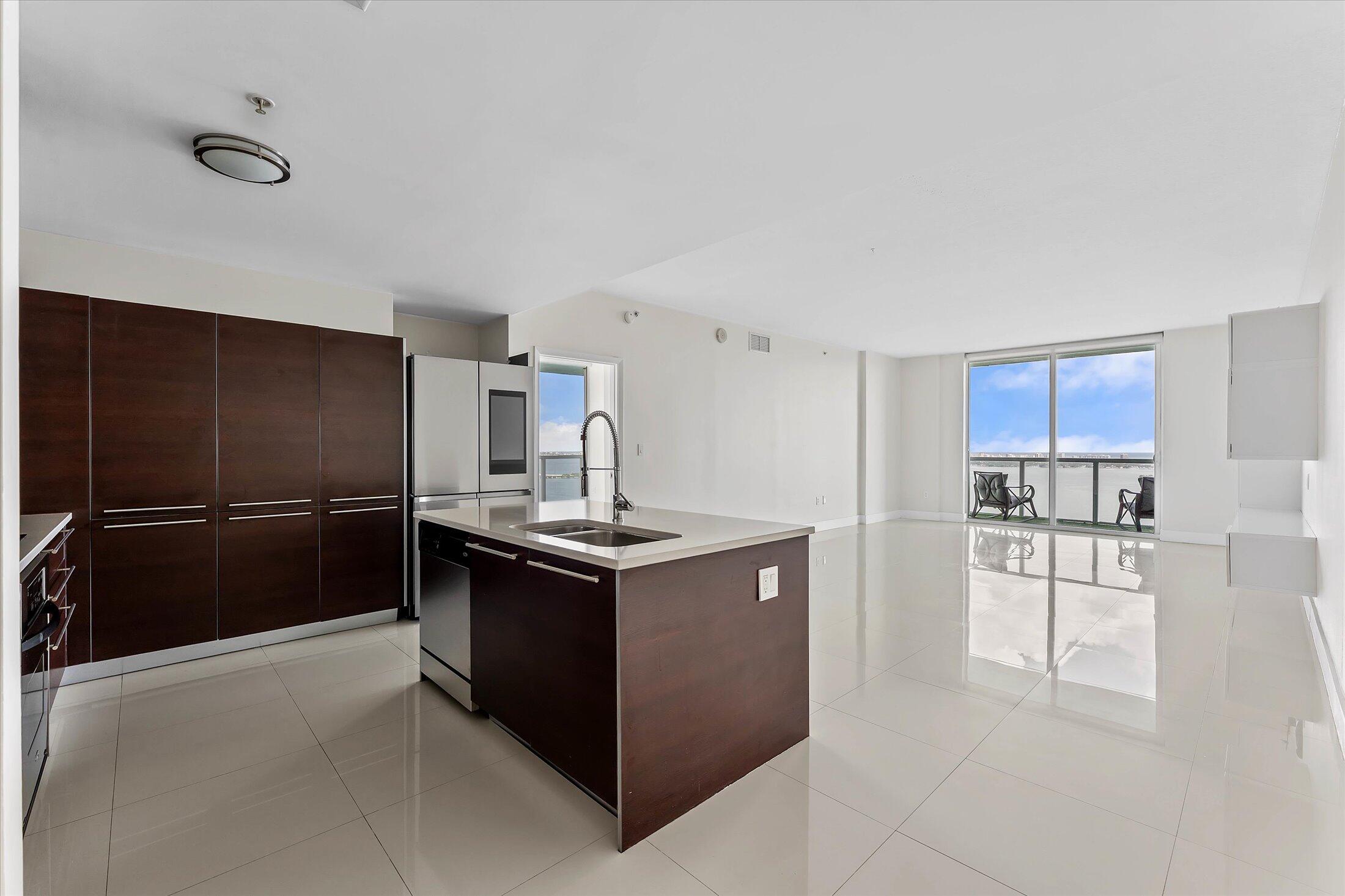 1900 N Bayshore #3702, Miami FL 33132