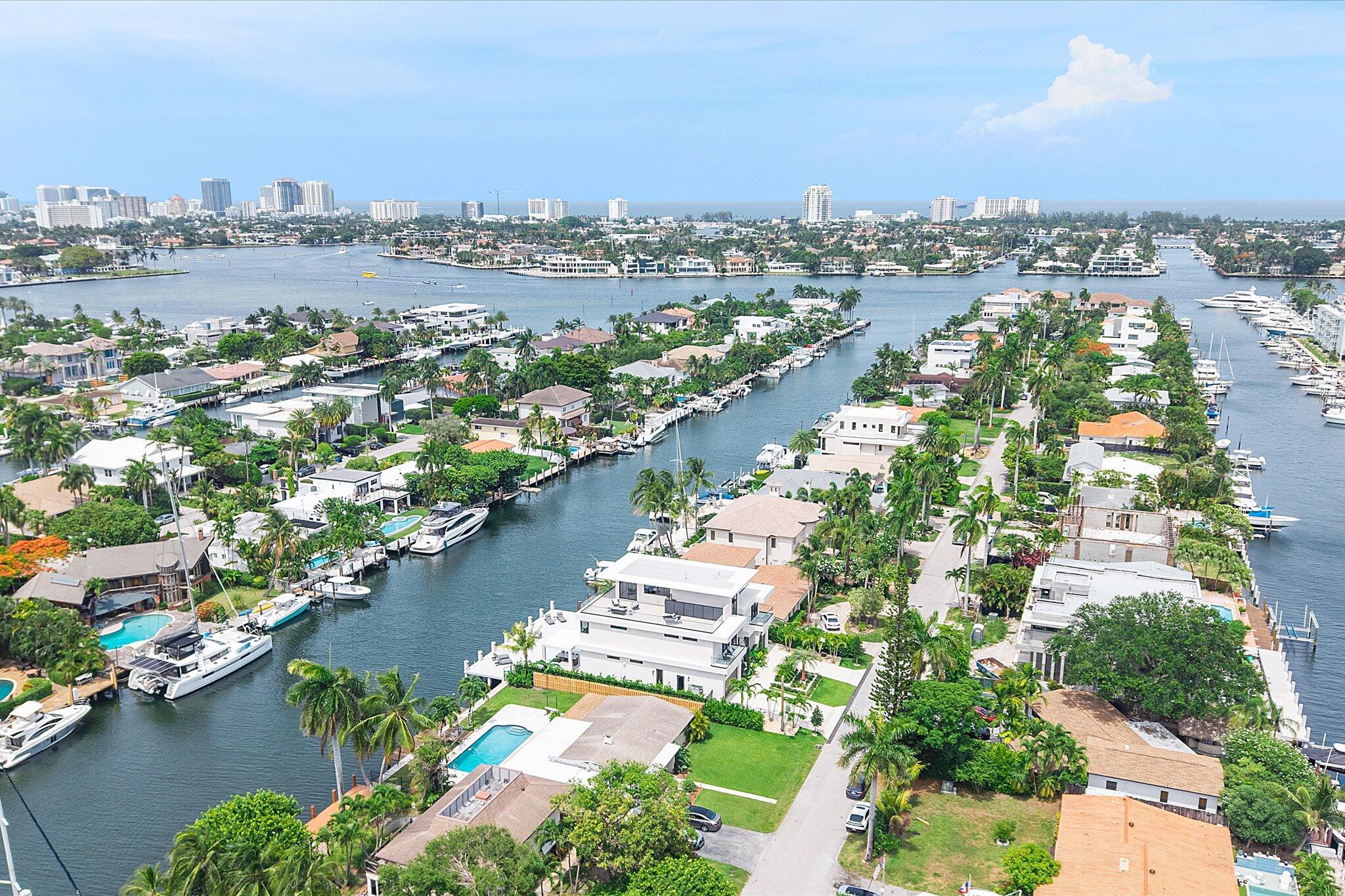 1607 SE 14th, Fort Lauderdale FL 33316