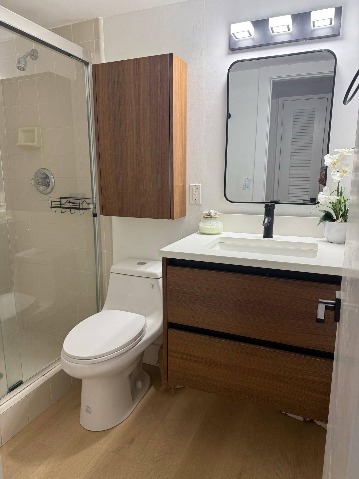 4502 N Federal #231 D, Lighthouse Point FL 33064