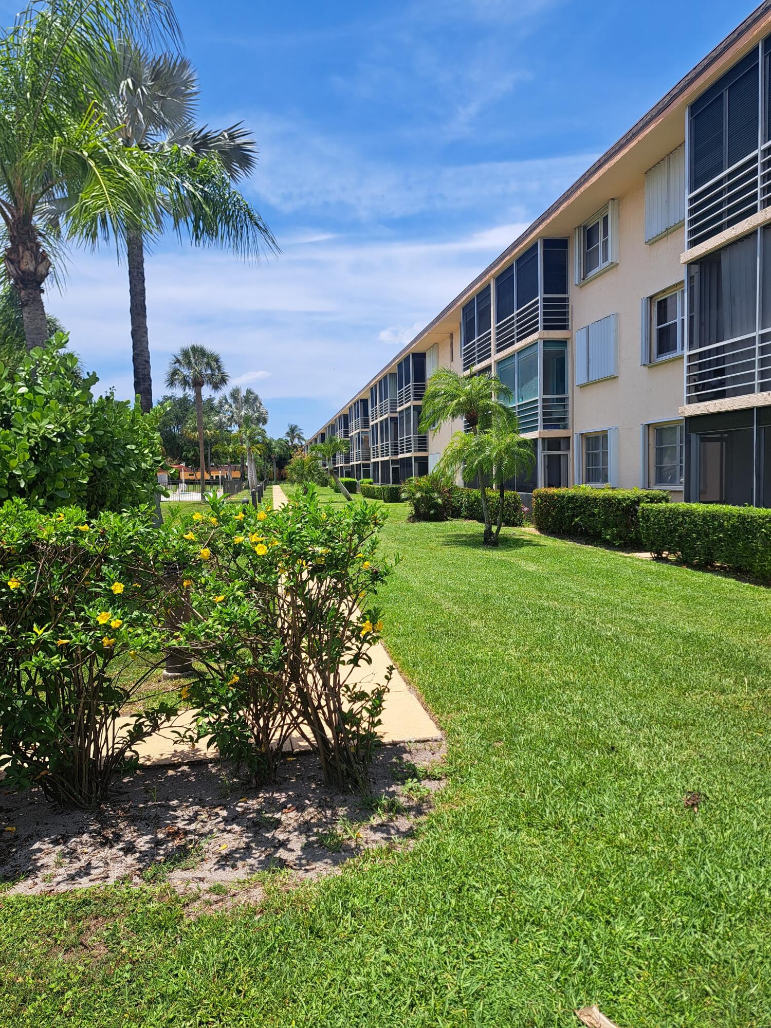 4502 N Federal #231 D, Lighthouse Point FL 33064