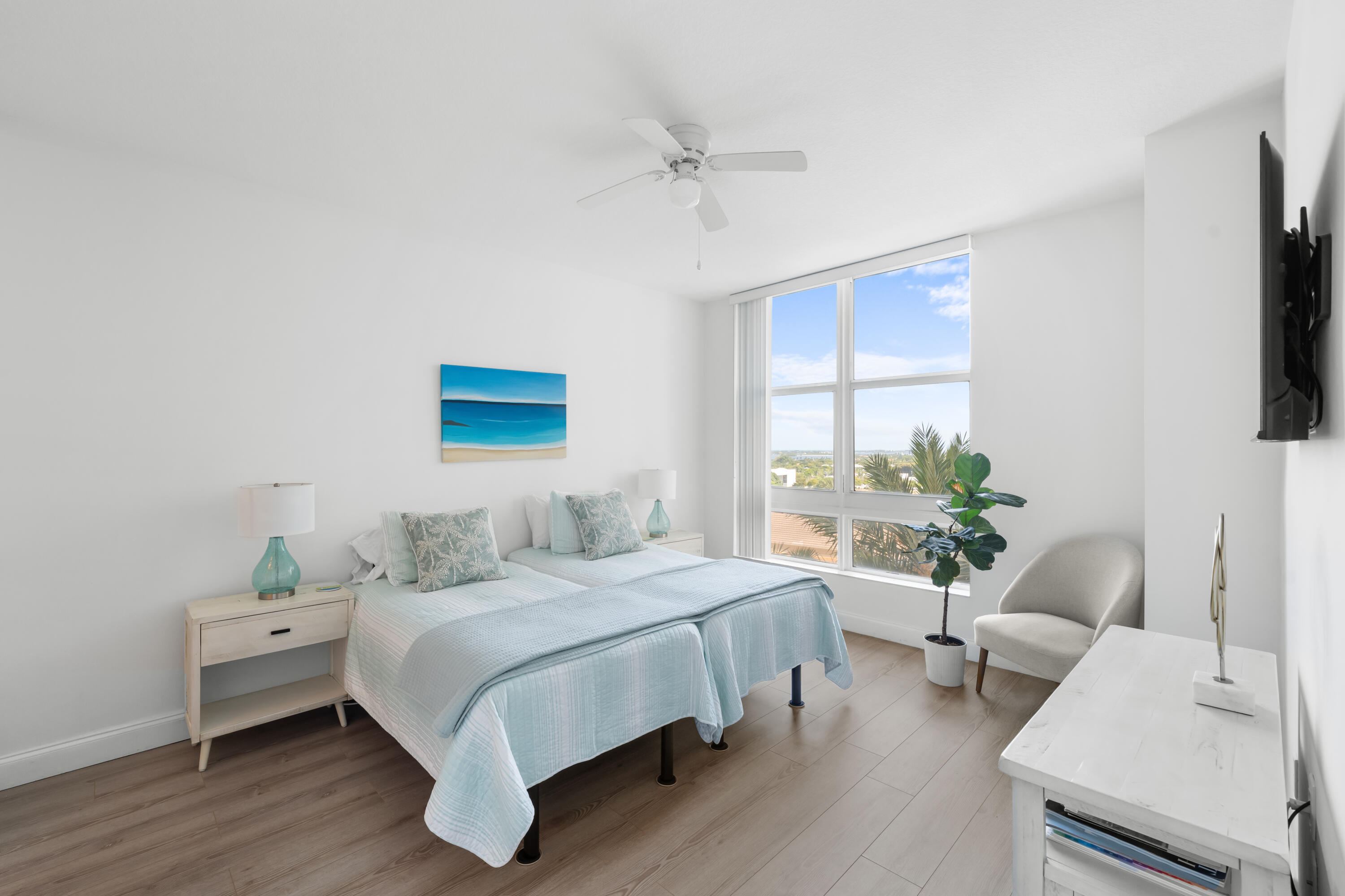 550 Okeechobee #1407, West Palm Beach FL 33401