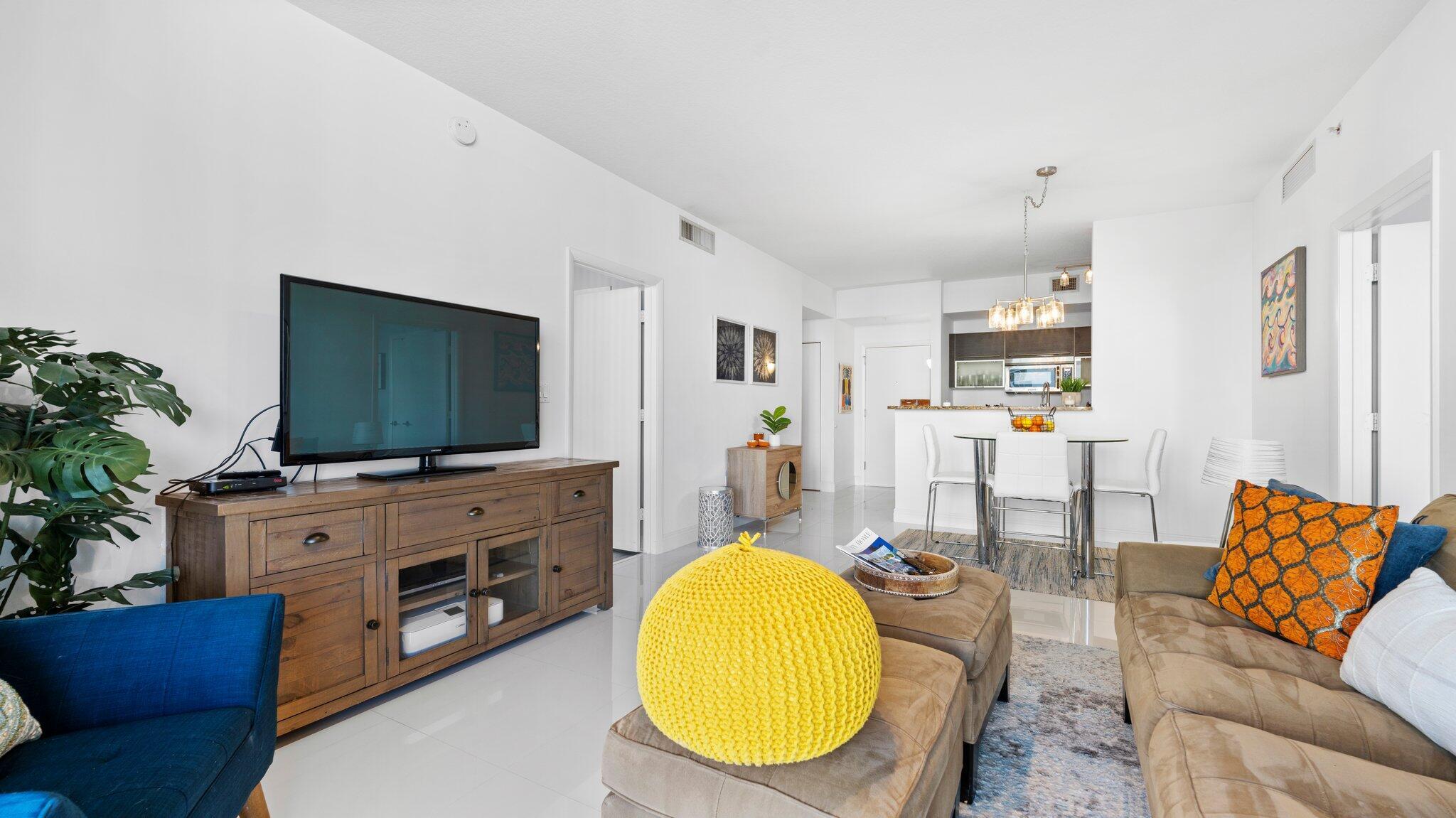 550 Okeechobee #620, West Palm Beach FL 33401