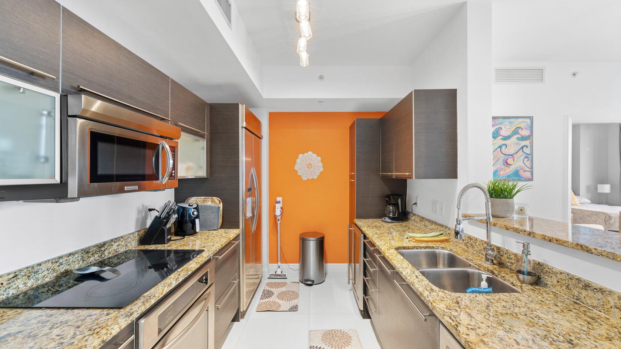 550 Okeechobee #620, West Palm Beach FL 33401