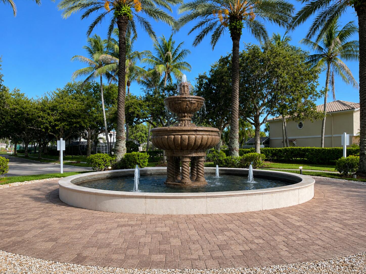 436 Capistrano, Palm Beach Gardens FL 33410
