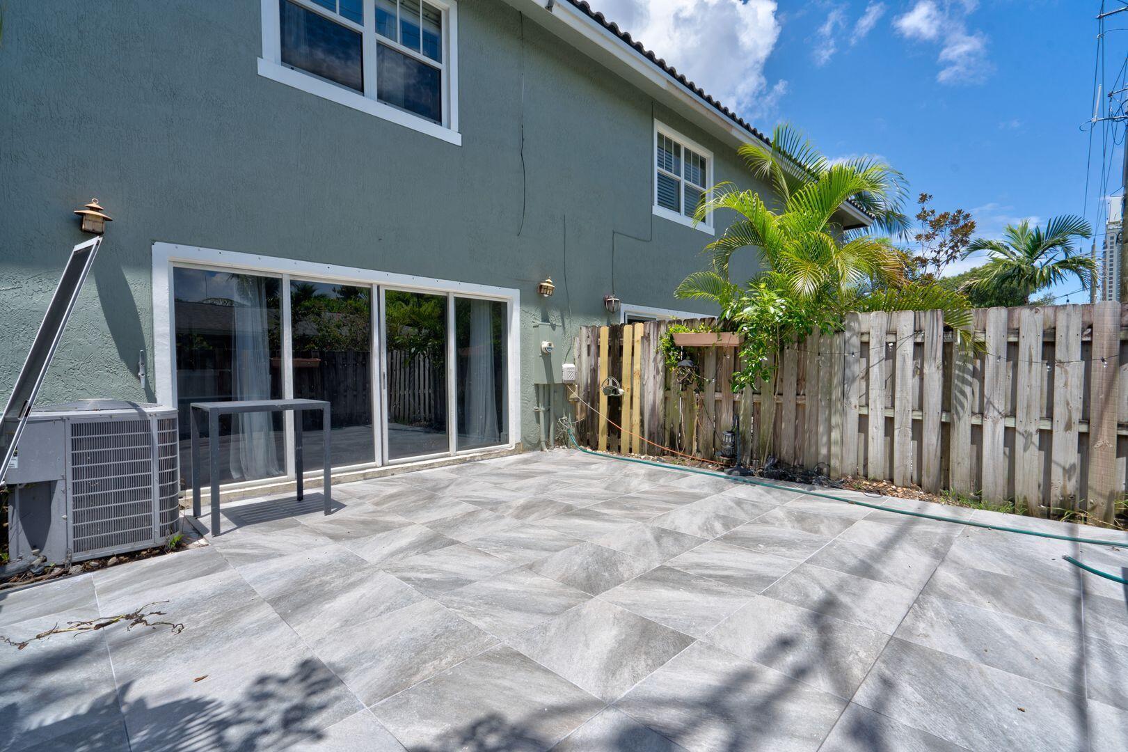 804 SW 4th, Fort Lauderdale FL 33315