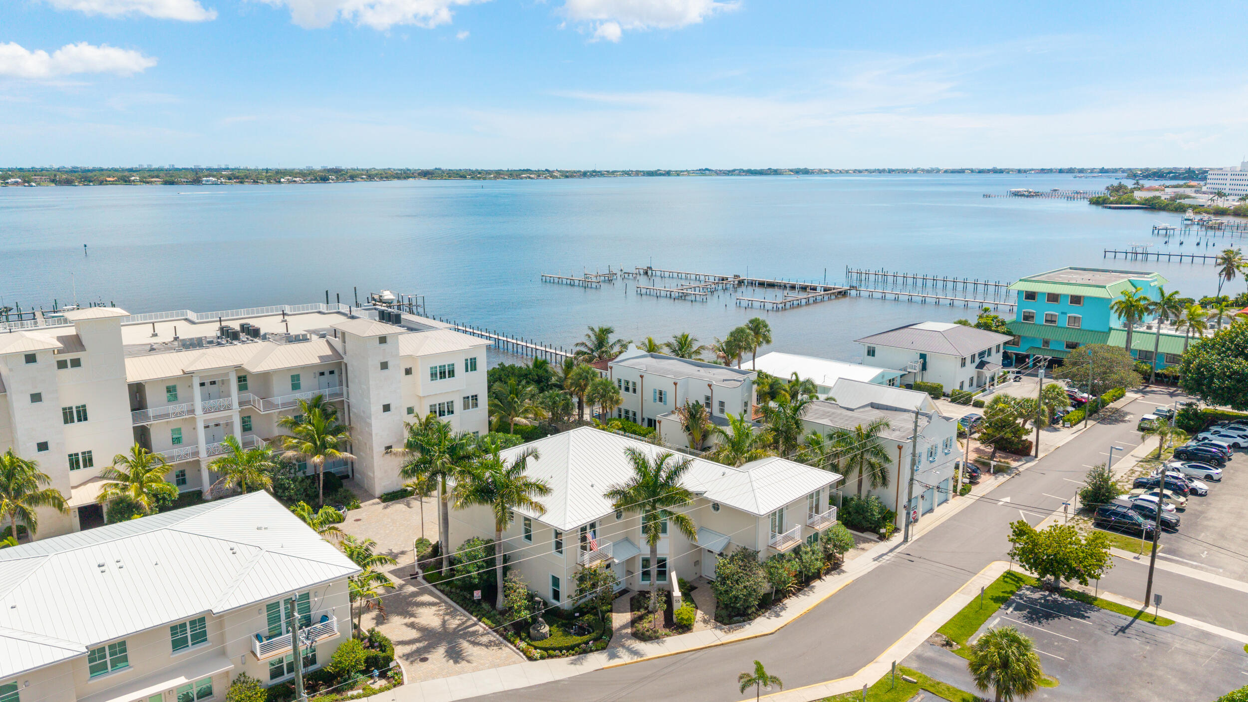 55 SE Seminole #A, Stuart FL 34994