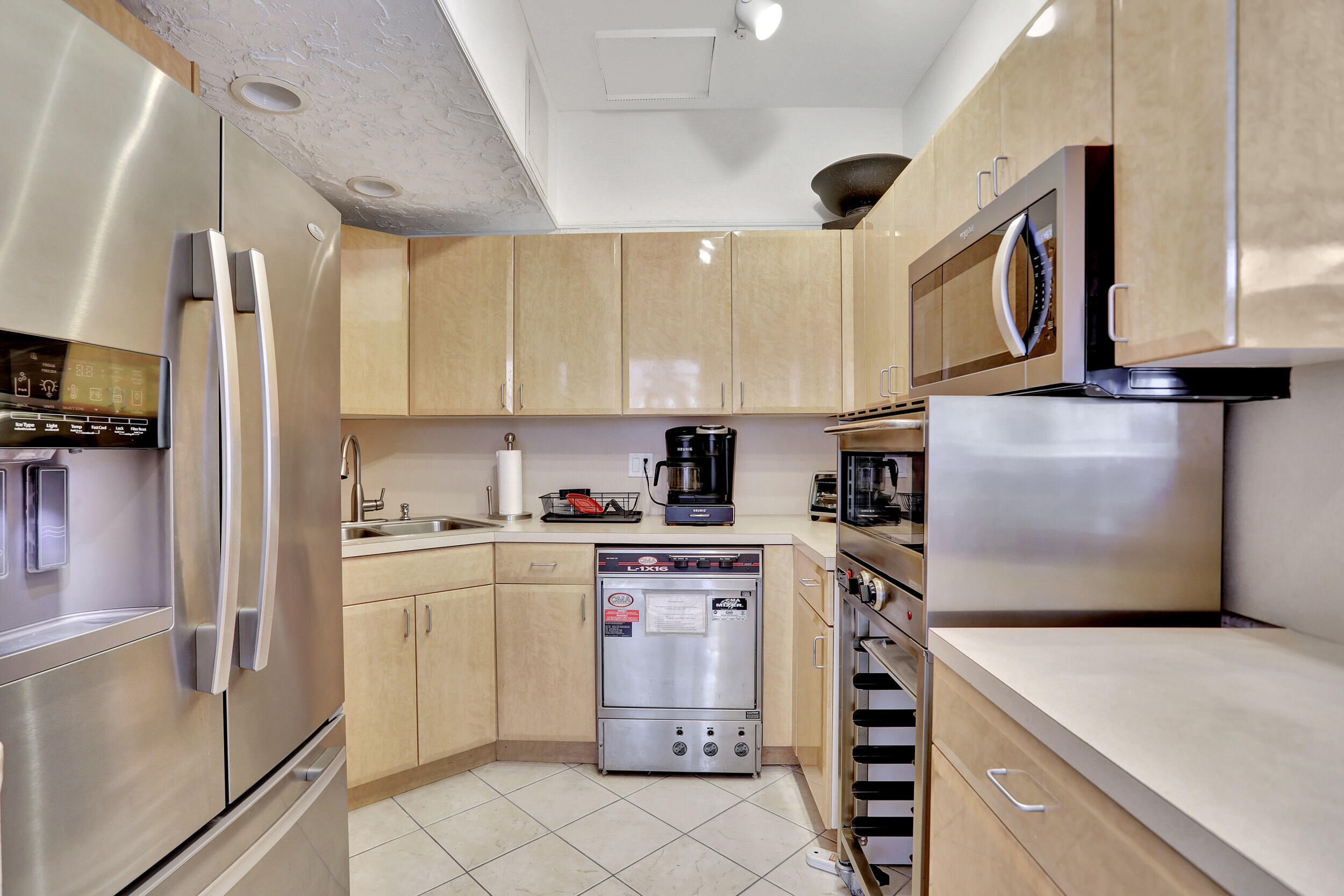 1021 Hillsboro Mile #1108, Hillsboro Beach FL 33062