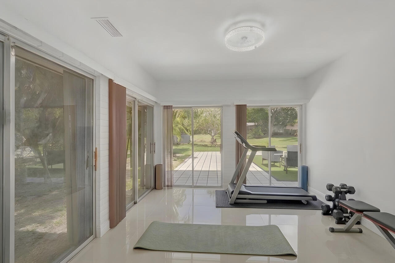 5707 White Hickory, Tamarac FL 33319