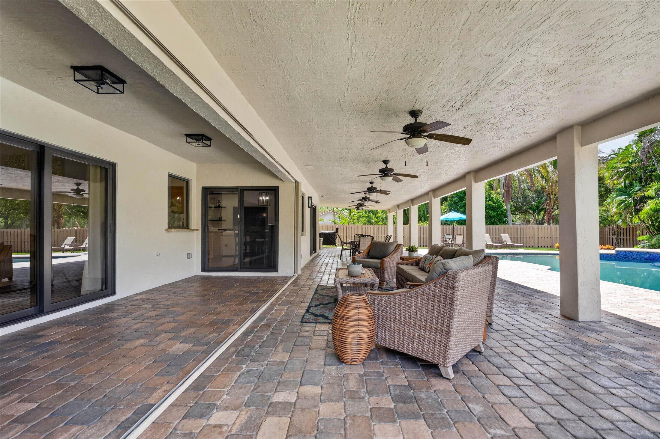 20250 NW 5th, Pembroke Pines FL 33029