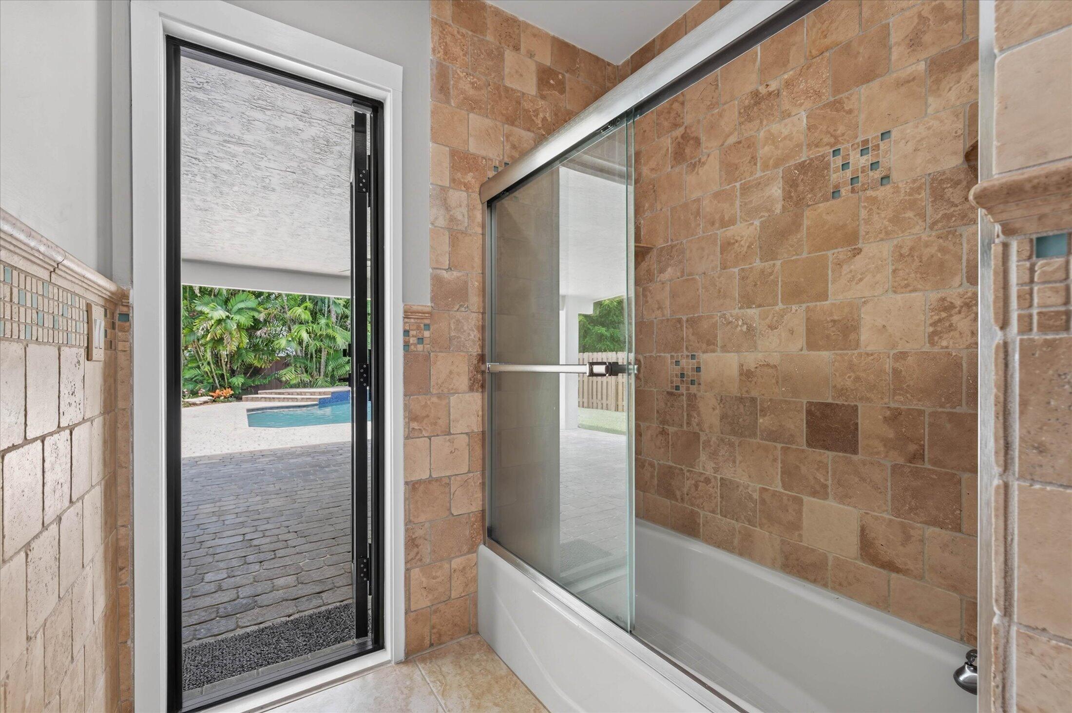 20250 NW 5th, Pembroke Pines FL 33029