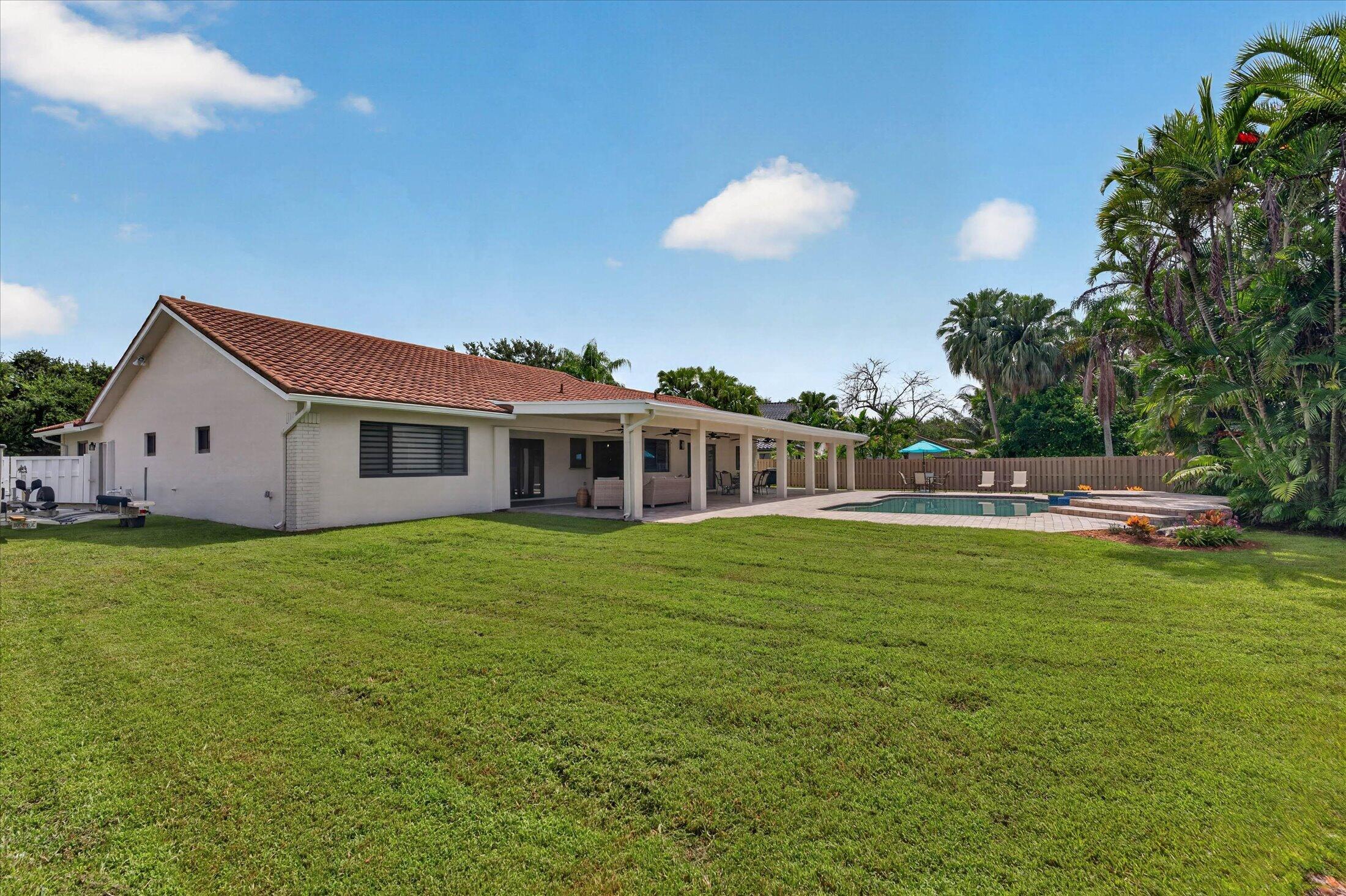 20250 NW 5th, Pembroke Pines FL 33029