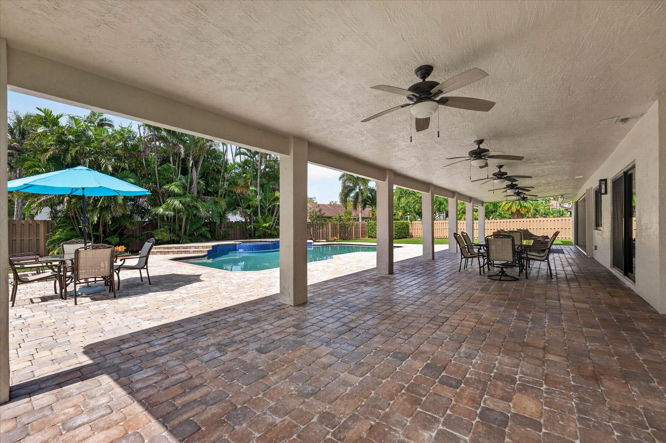 20250 NW 5th, Pembroke Pines FL 33029