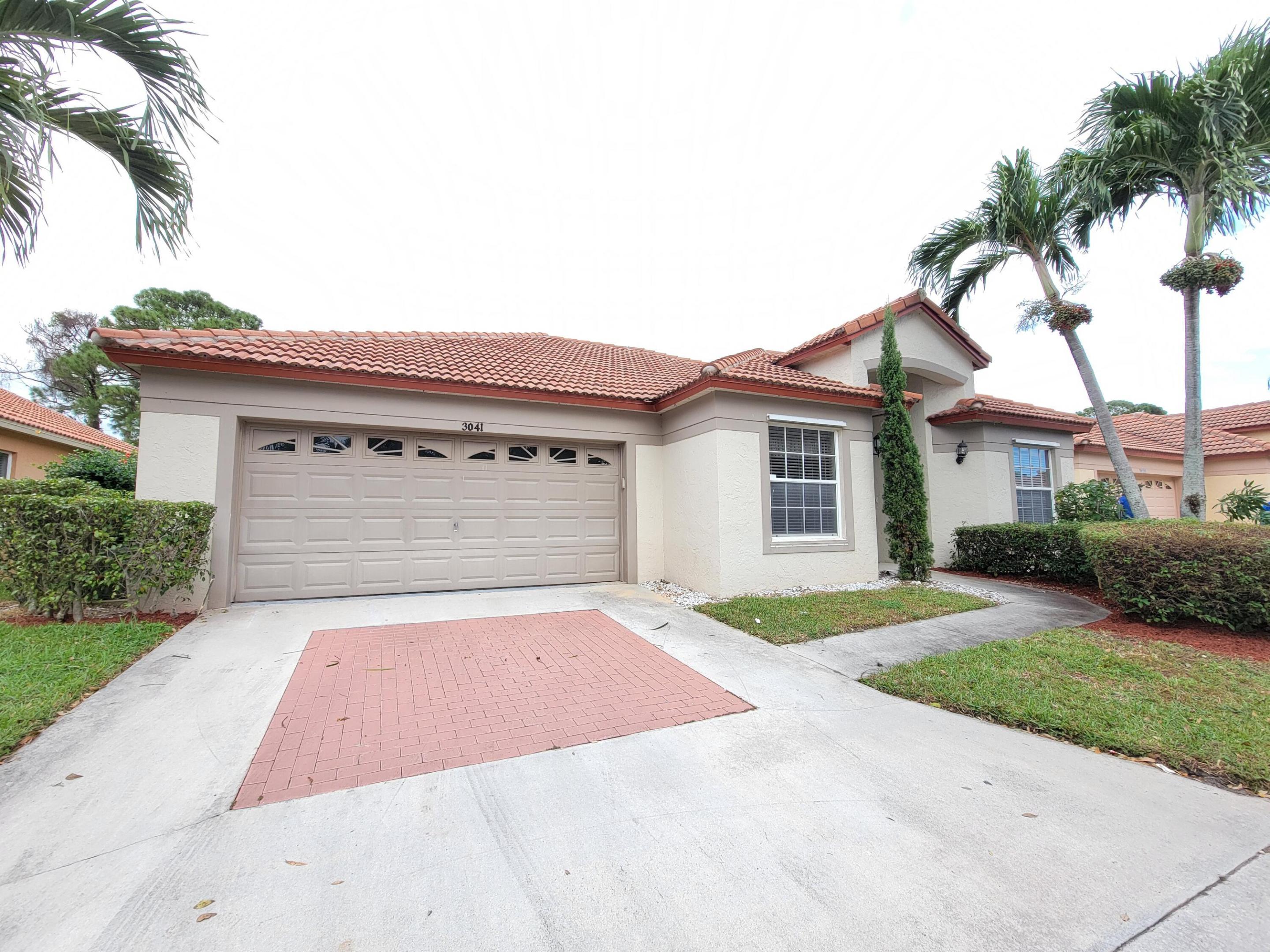 3041 Casa Rio, Riviera Beach FL 33418