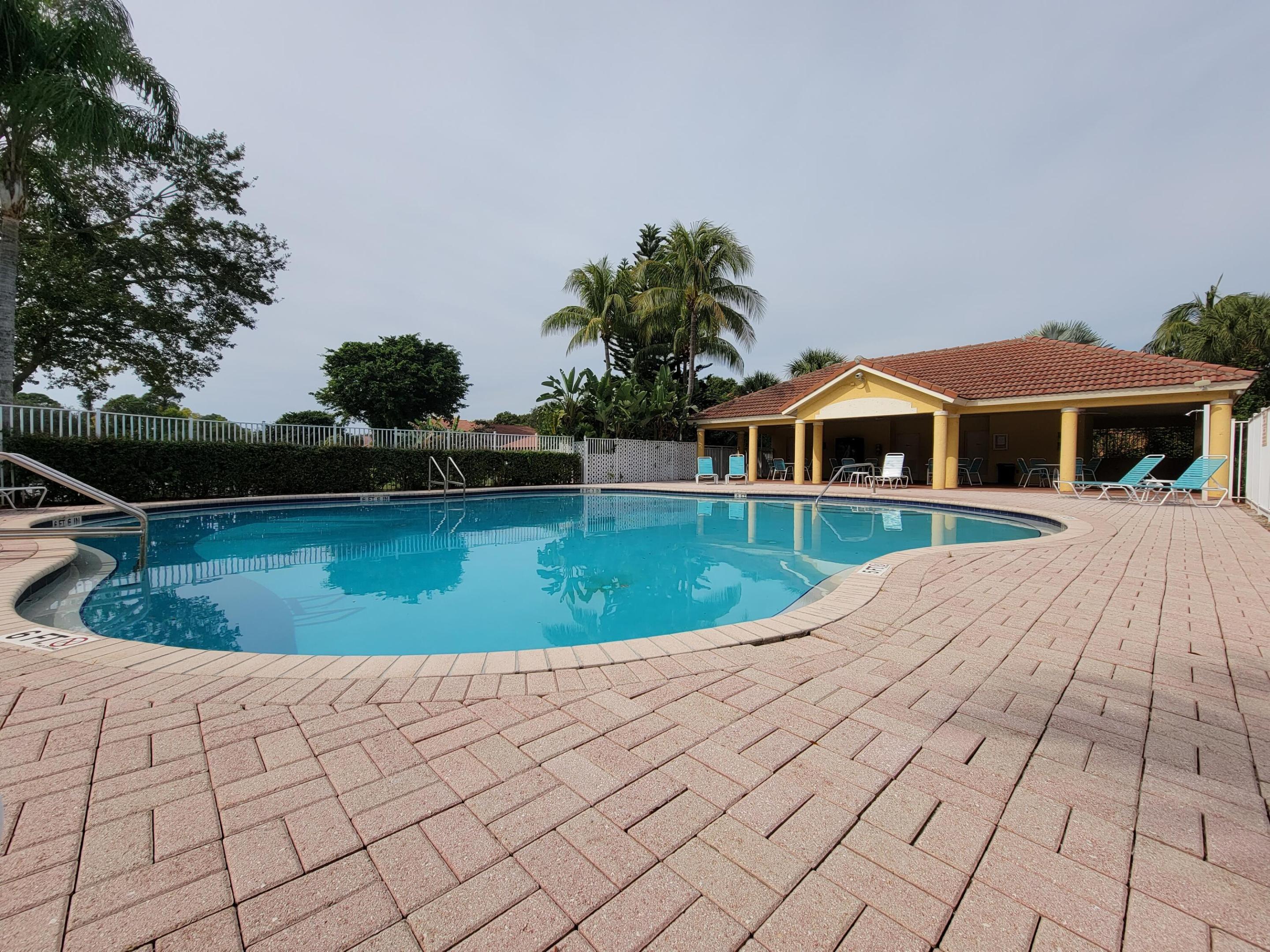 3041 Casa Rio, Riviera Beach FL 33418