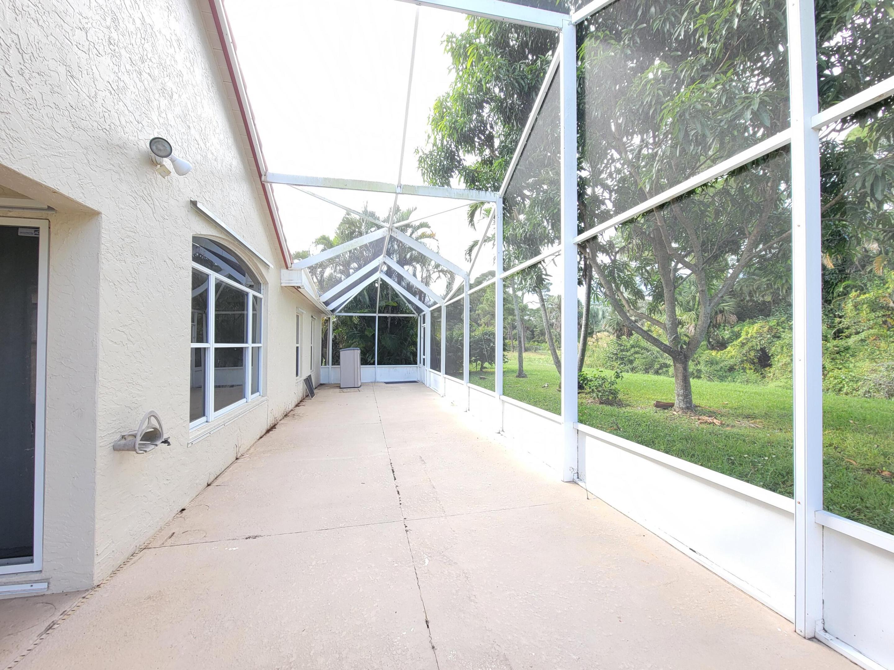 3041 Casa Rio, Riviera Beach FL 33418