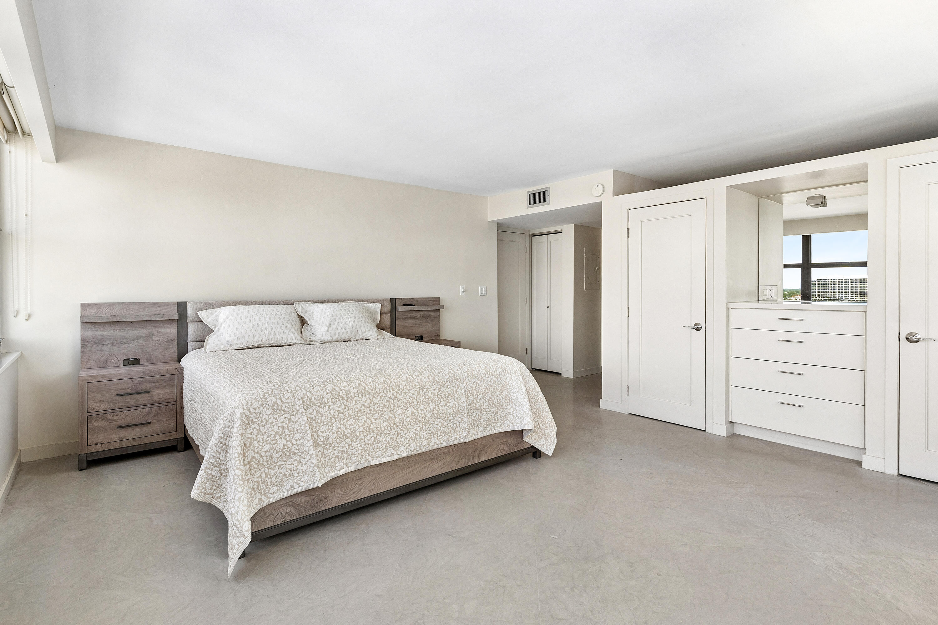 936 Intracoastal #12h, Fort Lauderdale FL 33304