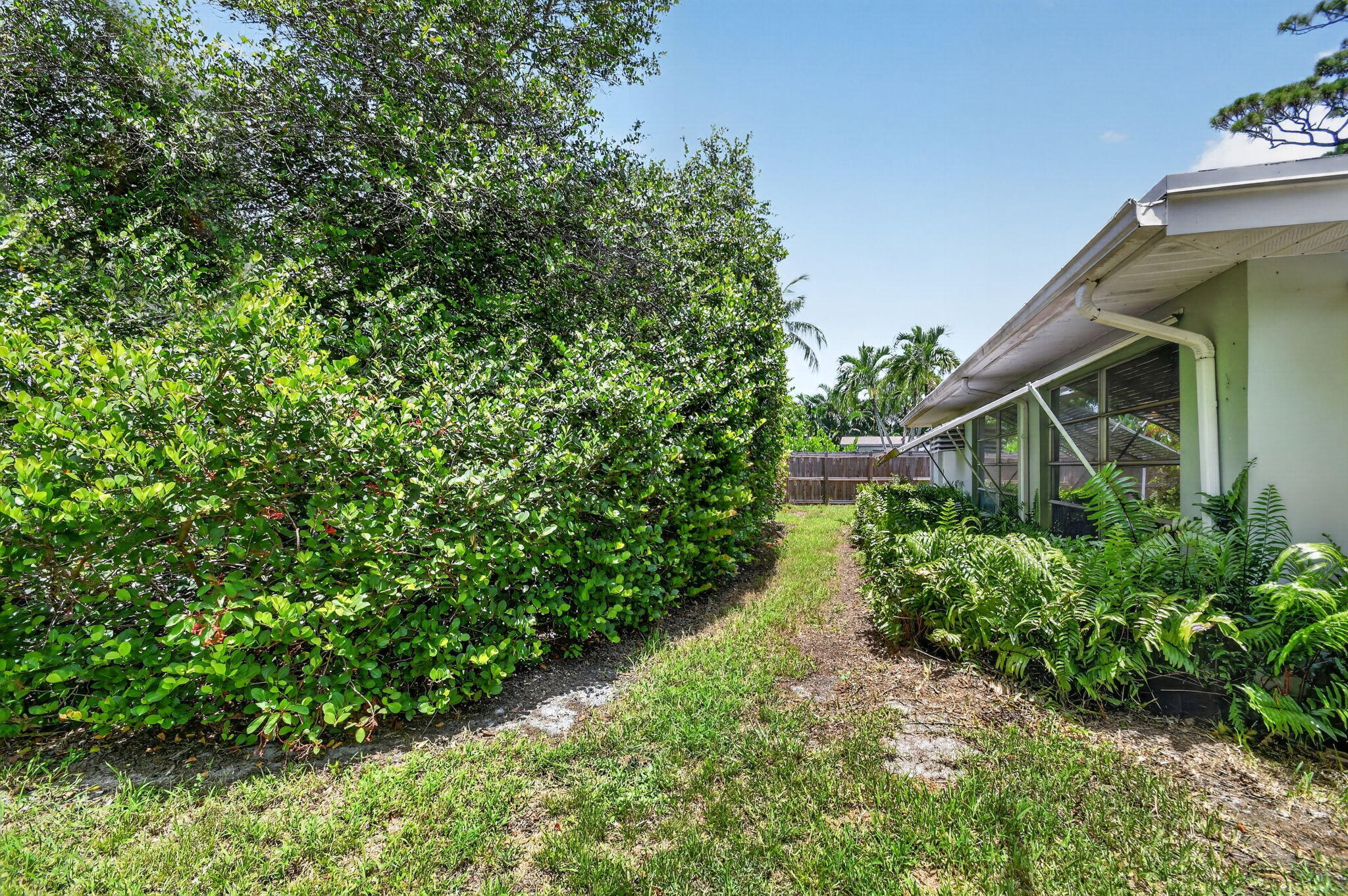 2709 SW 6th, Boynton Beach FL 33435