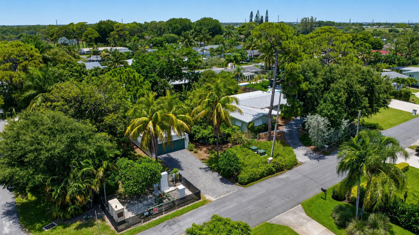 2709 SW 6th, Boynton Beach FL 33435