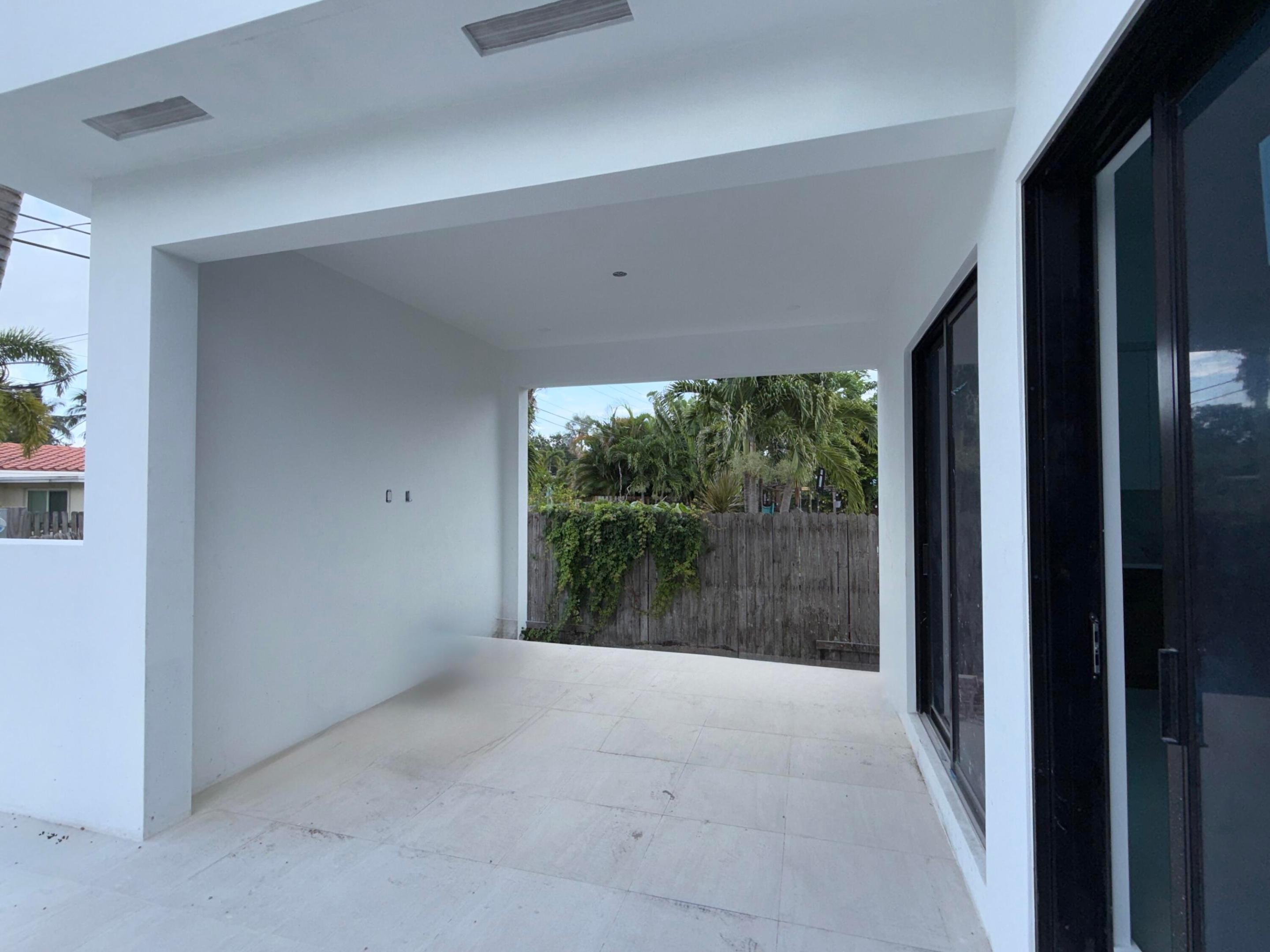1781 NE 18th, Fort Lauderdale FL 33305