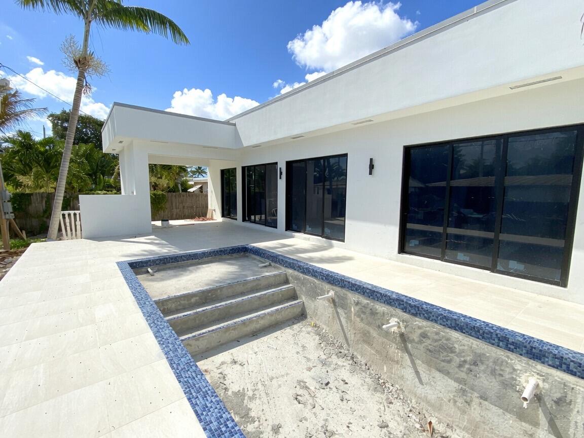 1781 NE 18th, Fort Lauderdale FL 33305