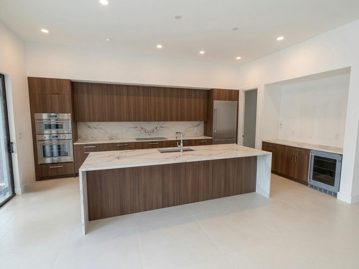 1781 NE 18th, Fort Lauderdale FL 33305
