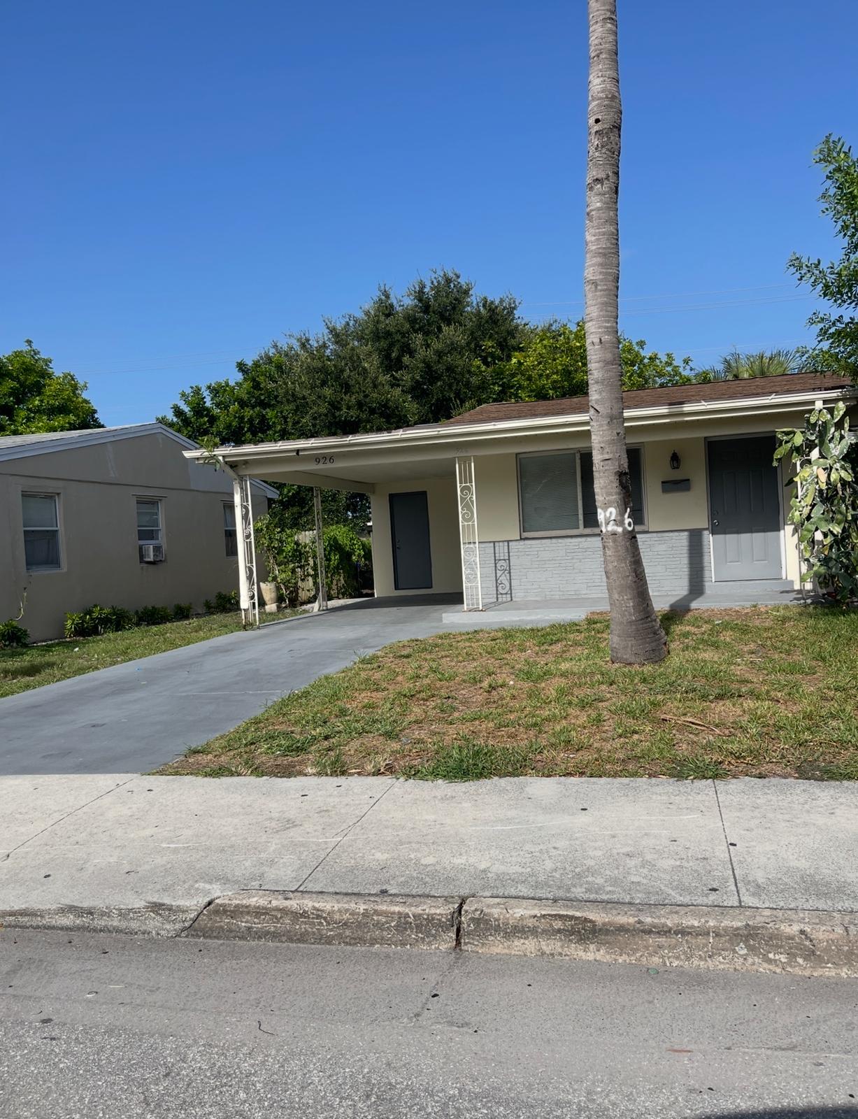 926 S F #1, Lake Worth FL 33460