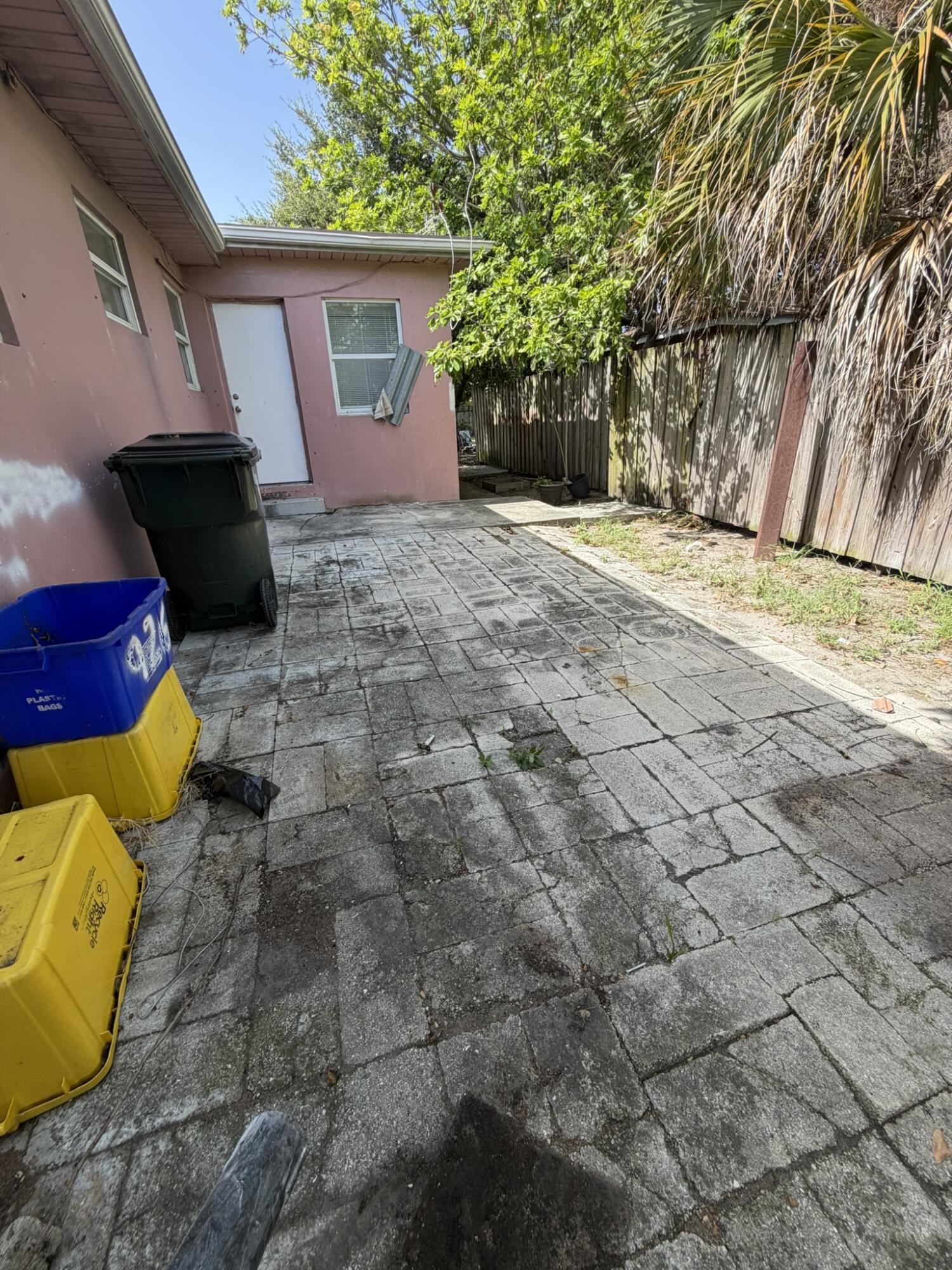 926 S F #1, Lake Worth FL 33460